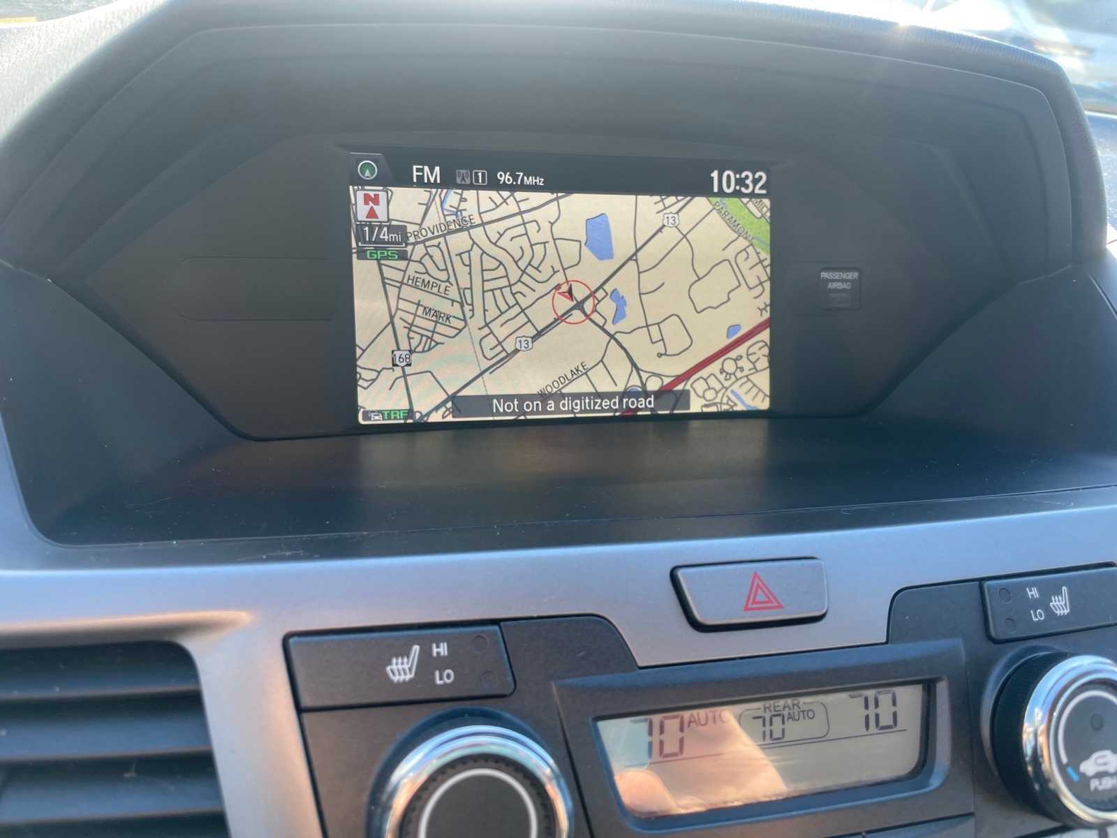 Thumbnail: 2016 Honda Odyssey - 17