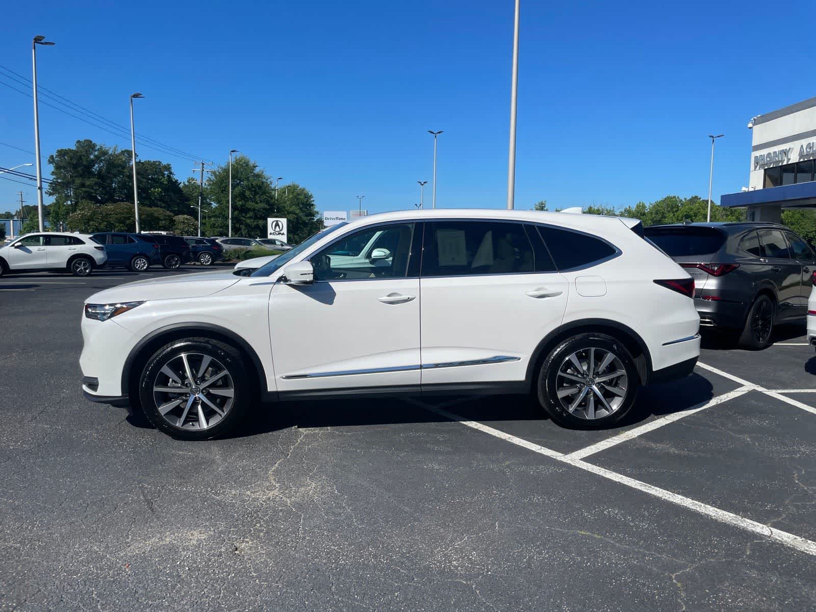 Thumbnail: 2025 Acura MDX - 2