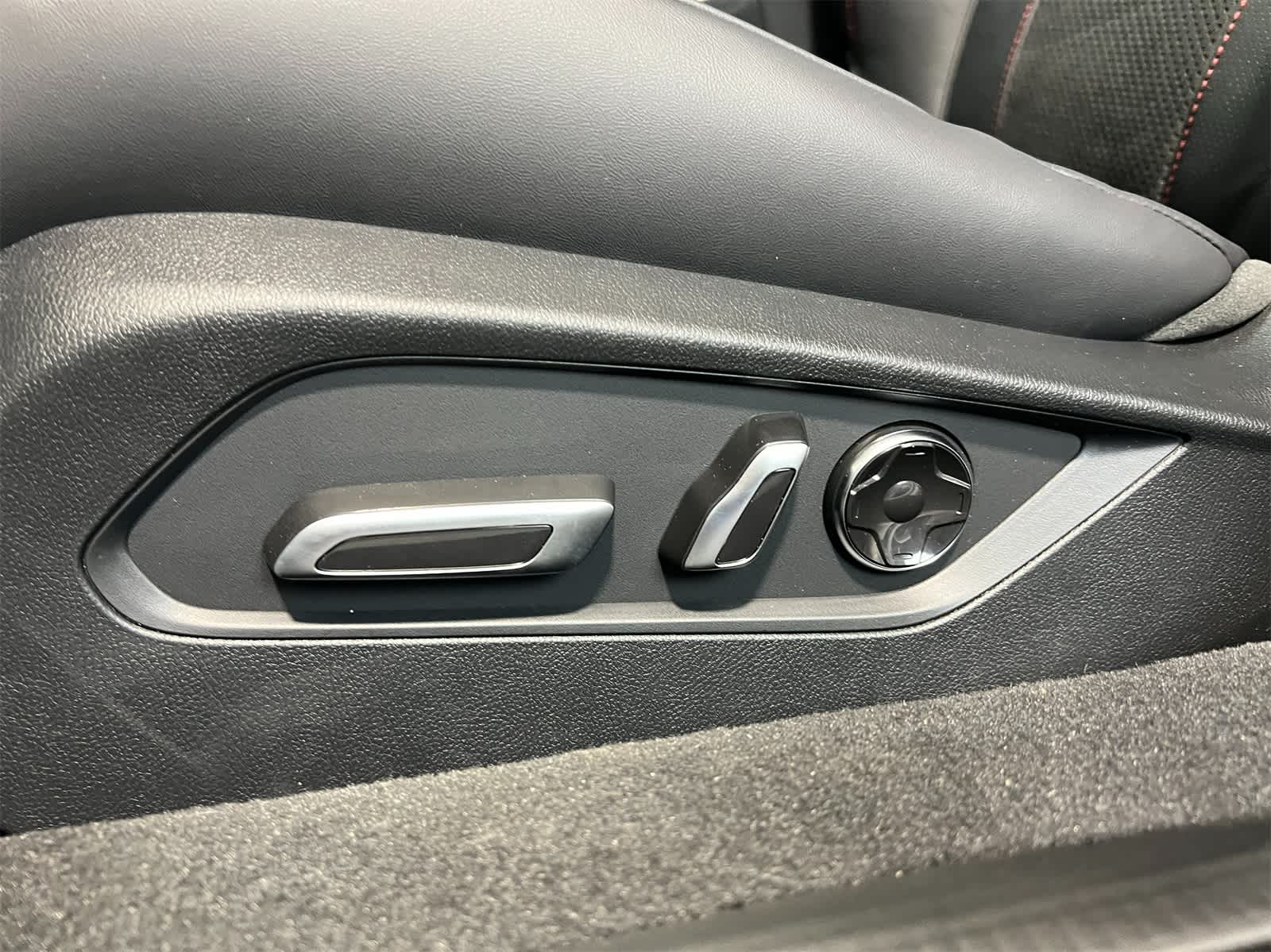 Thumbnail: 2025 Acura TLX - 11