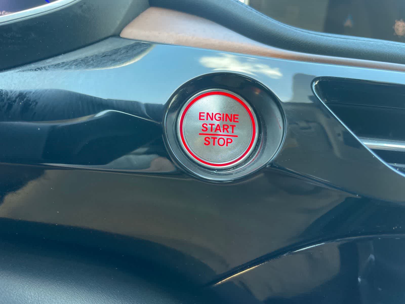 Thumbnail: 2022 Acura MDX - 16