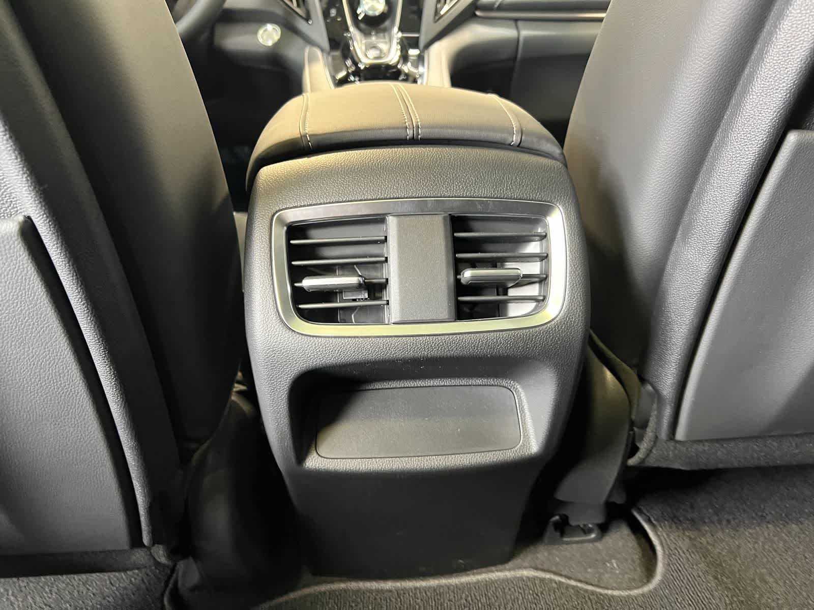 Thumbnail: 2026 Acura RDX - 31