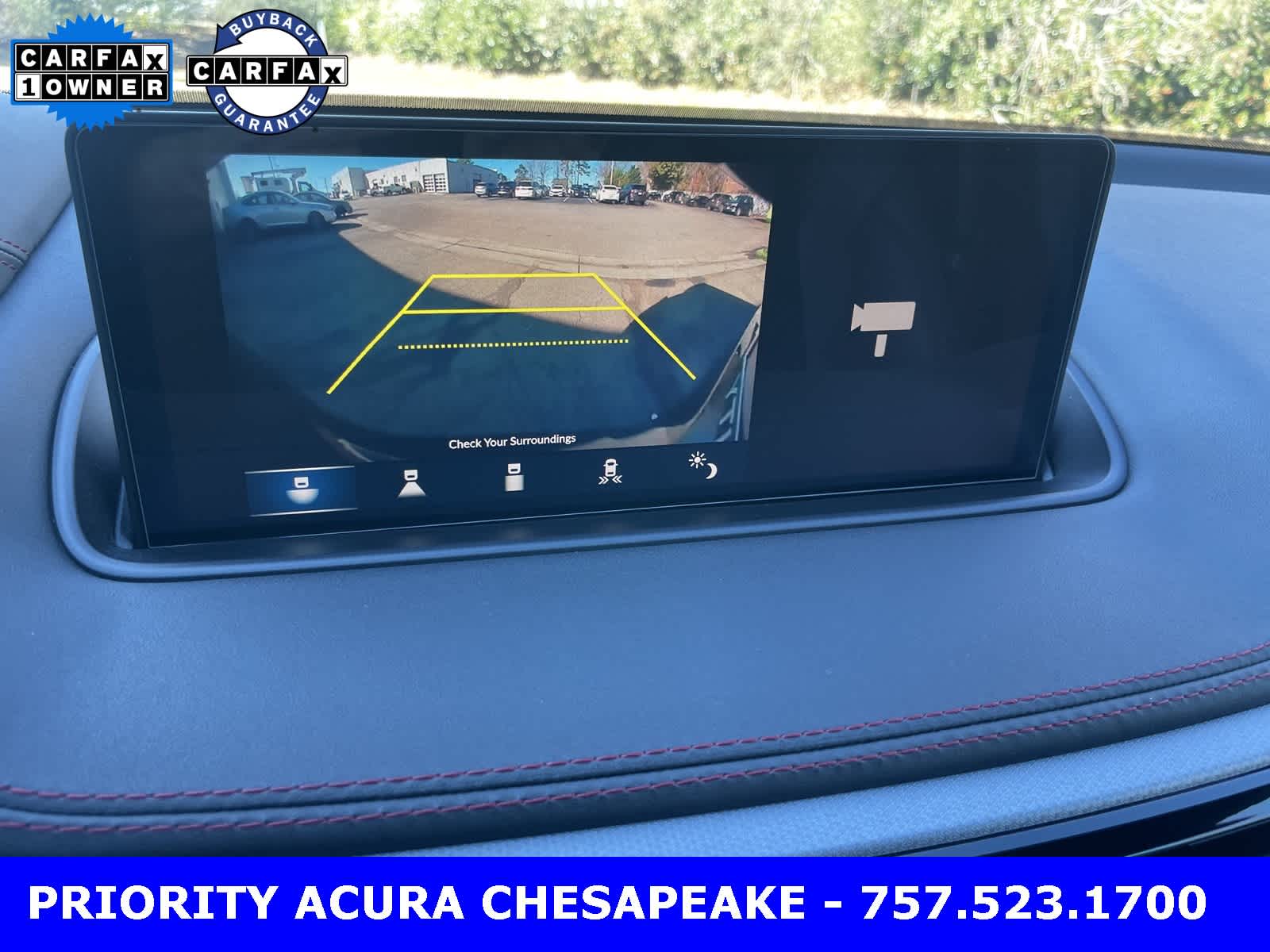 Thumbnail: 2022 Acura MDX - 17