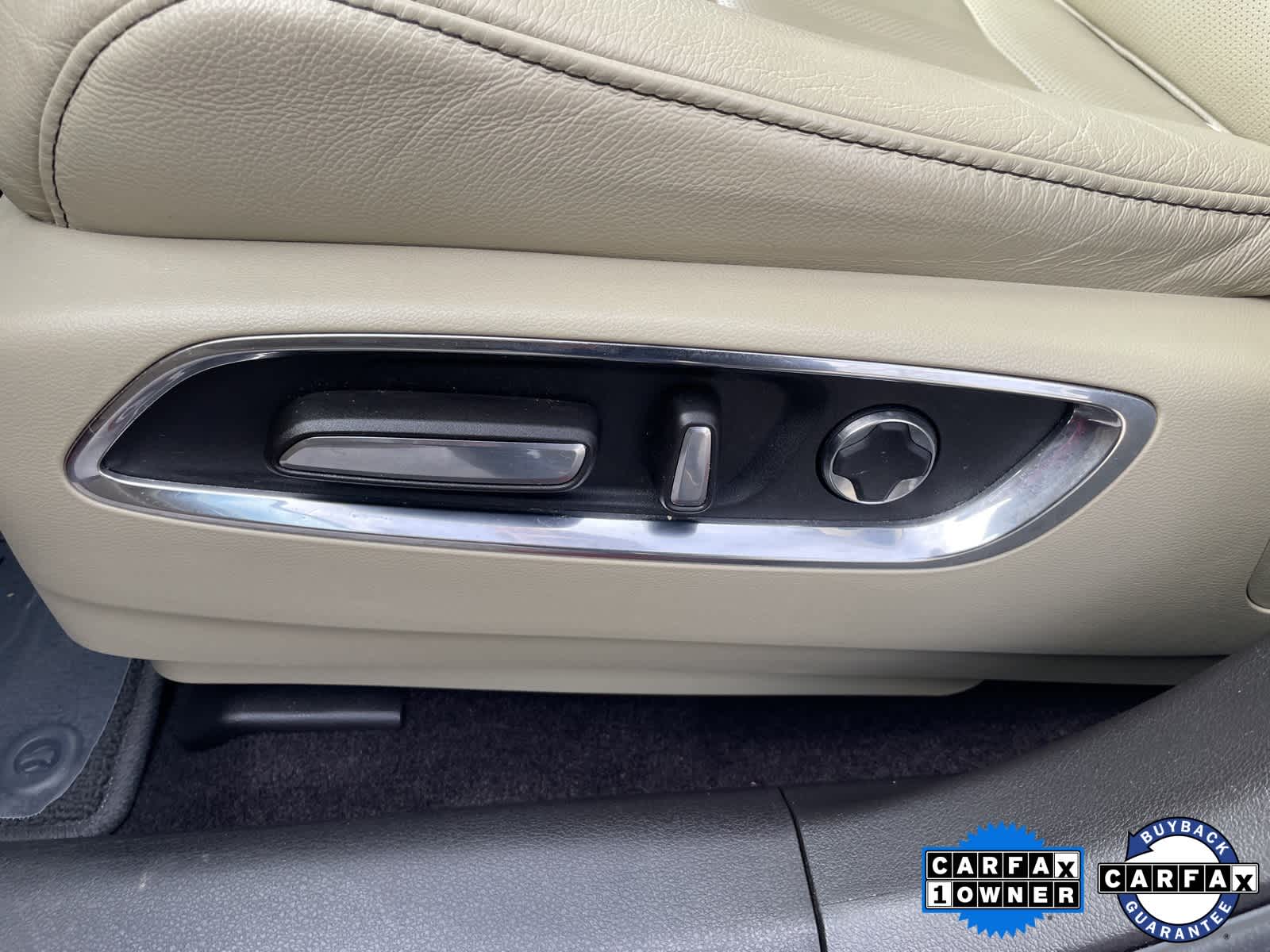 Thumbnail: 2020 Acura MDX - 12