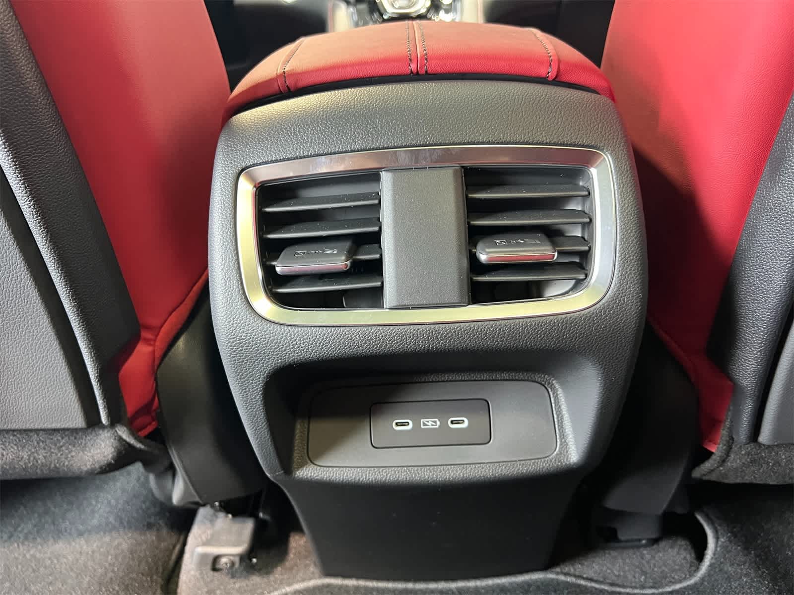 Thumbnail: 2026 Acura RDX - 33