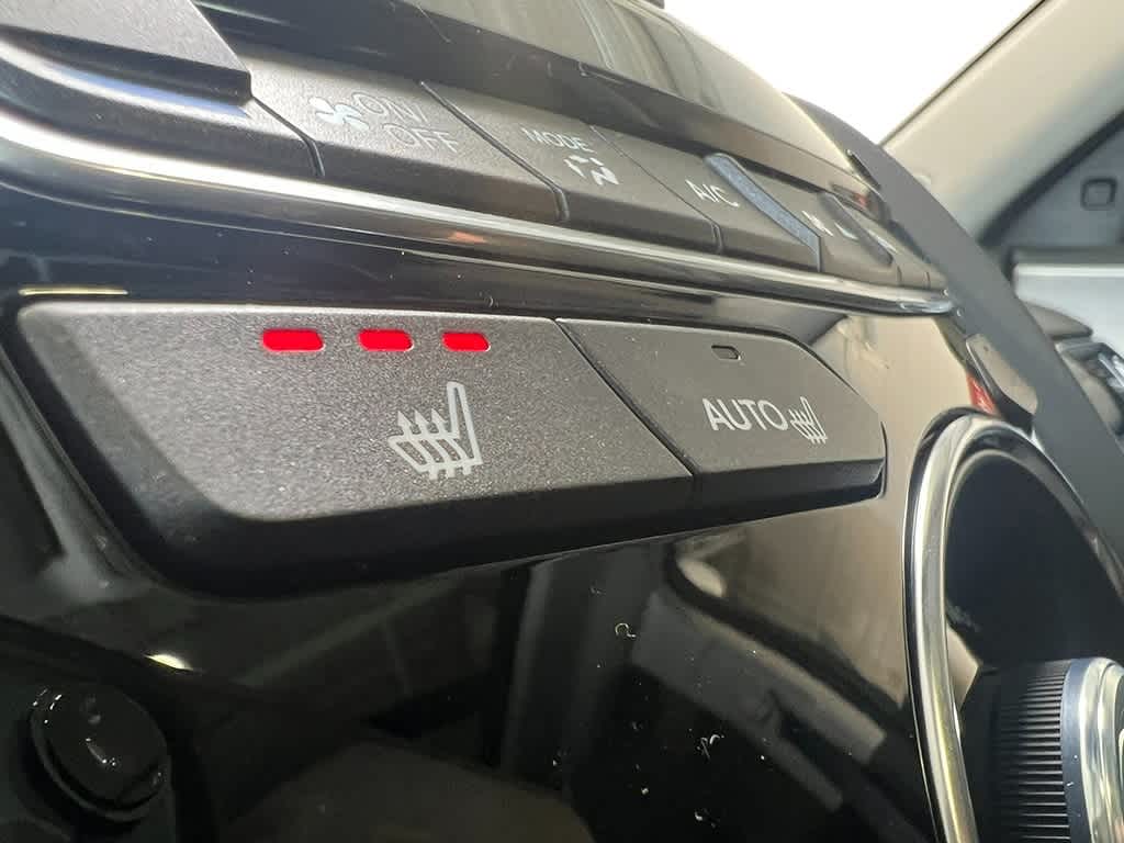 Thumbnail: 2026 Acura RDX - 25