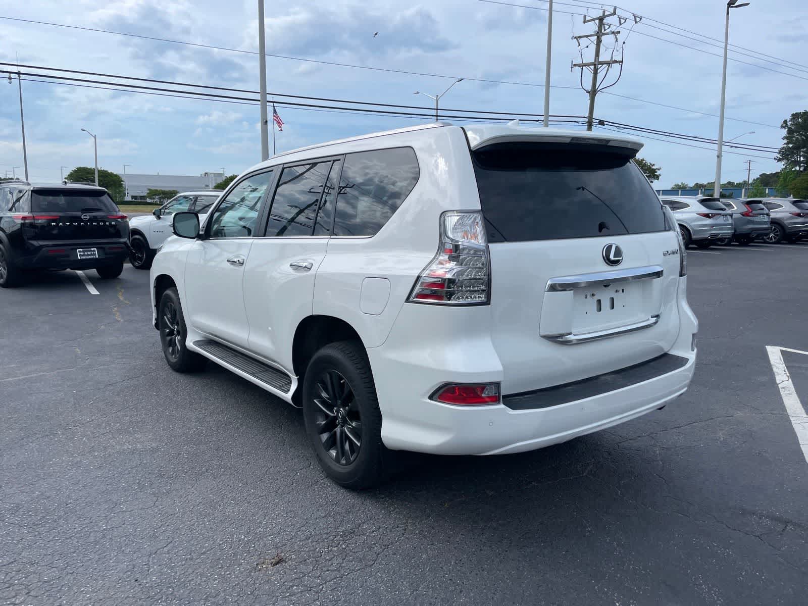 Thumbnail: 2022 Lexus GX - 3