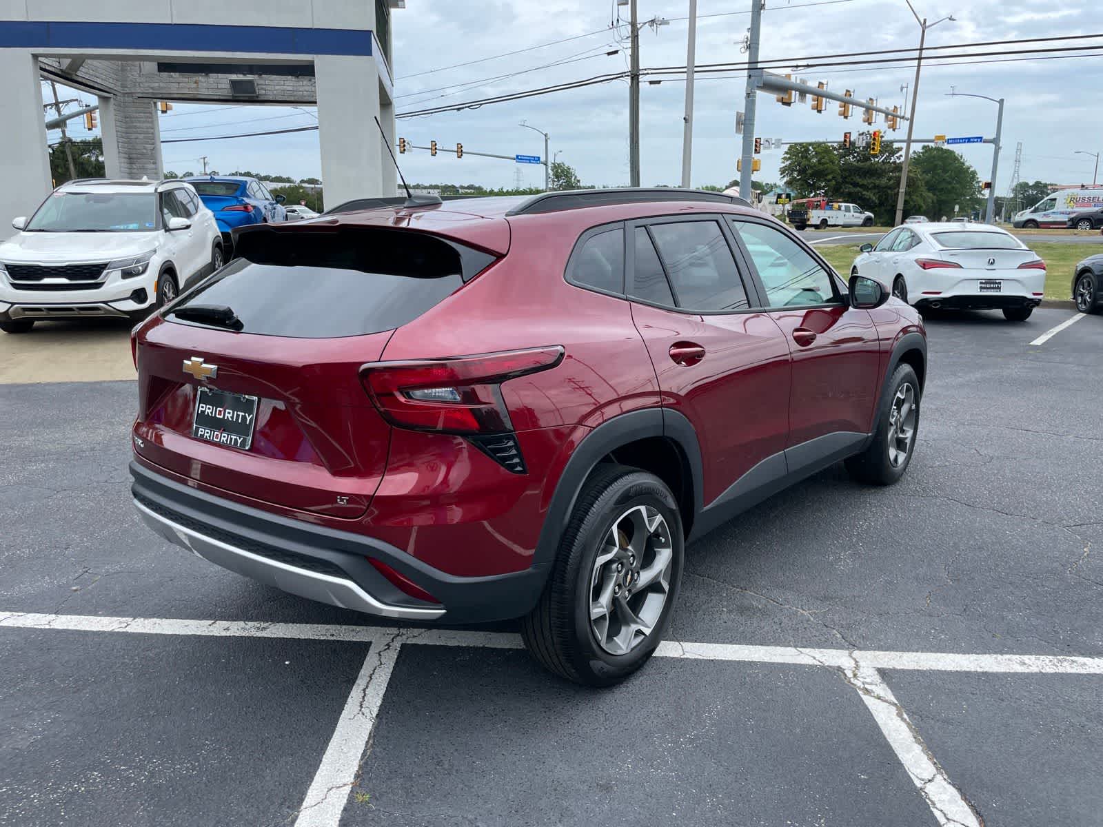 Thumbnail: 2025 Chevrolet Trax - 5