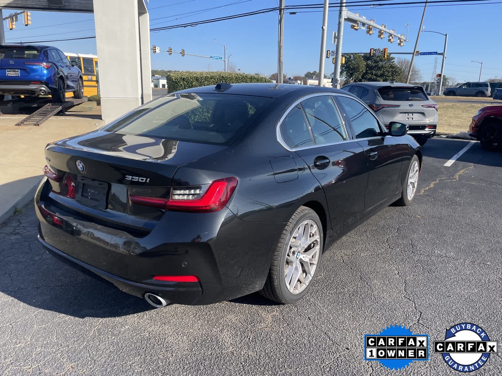 Thumbnail: 2025 BMW 3 Series - 4