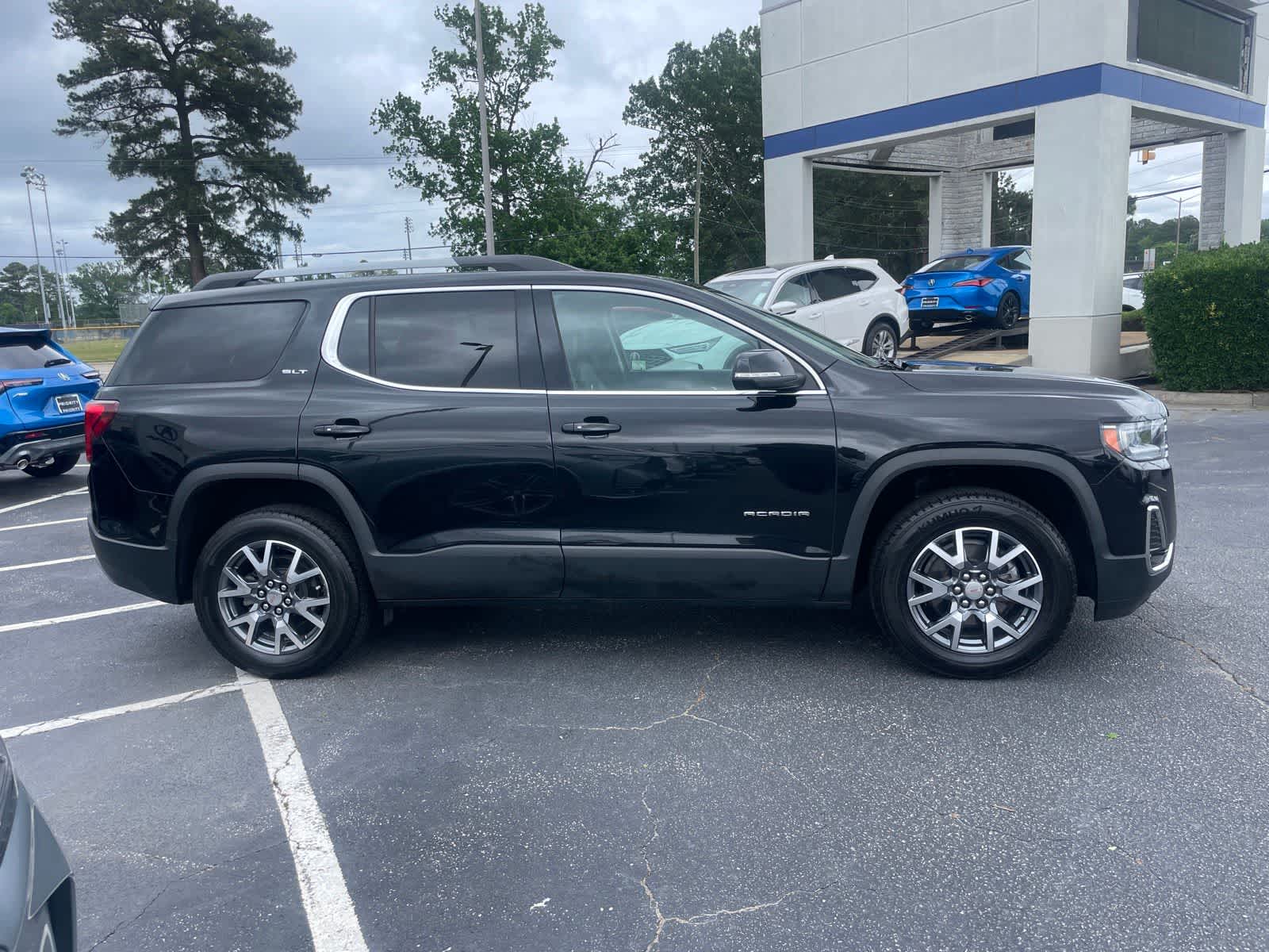 Thumbnail: 2023 GMC Acadia - 6