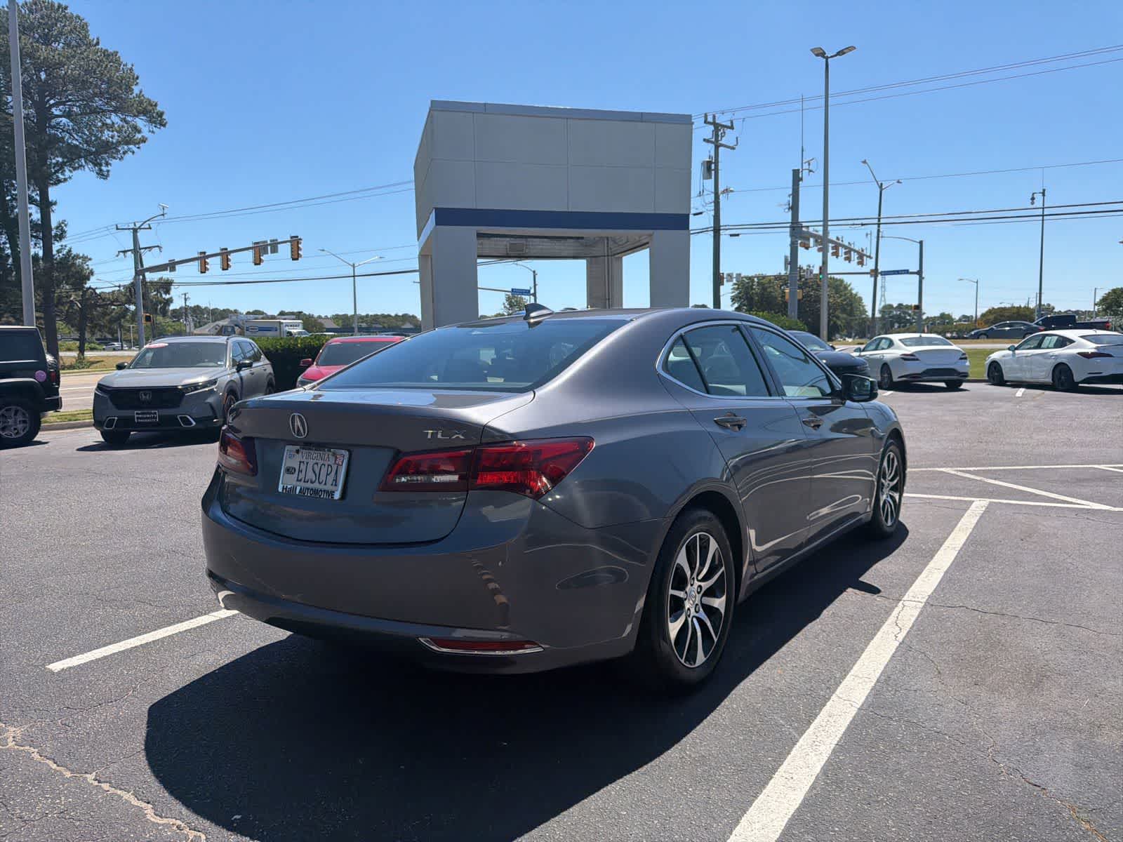 Thumbnail: 2017 Acura TLX - 7