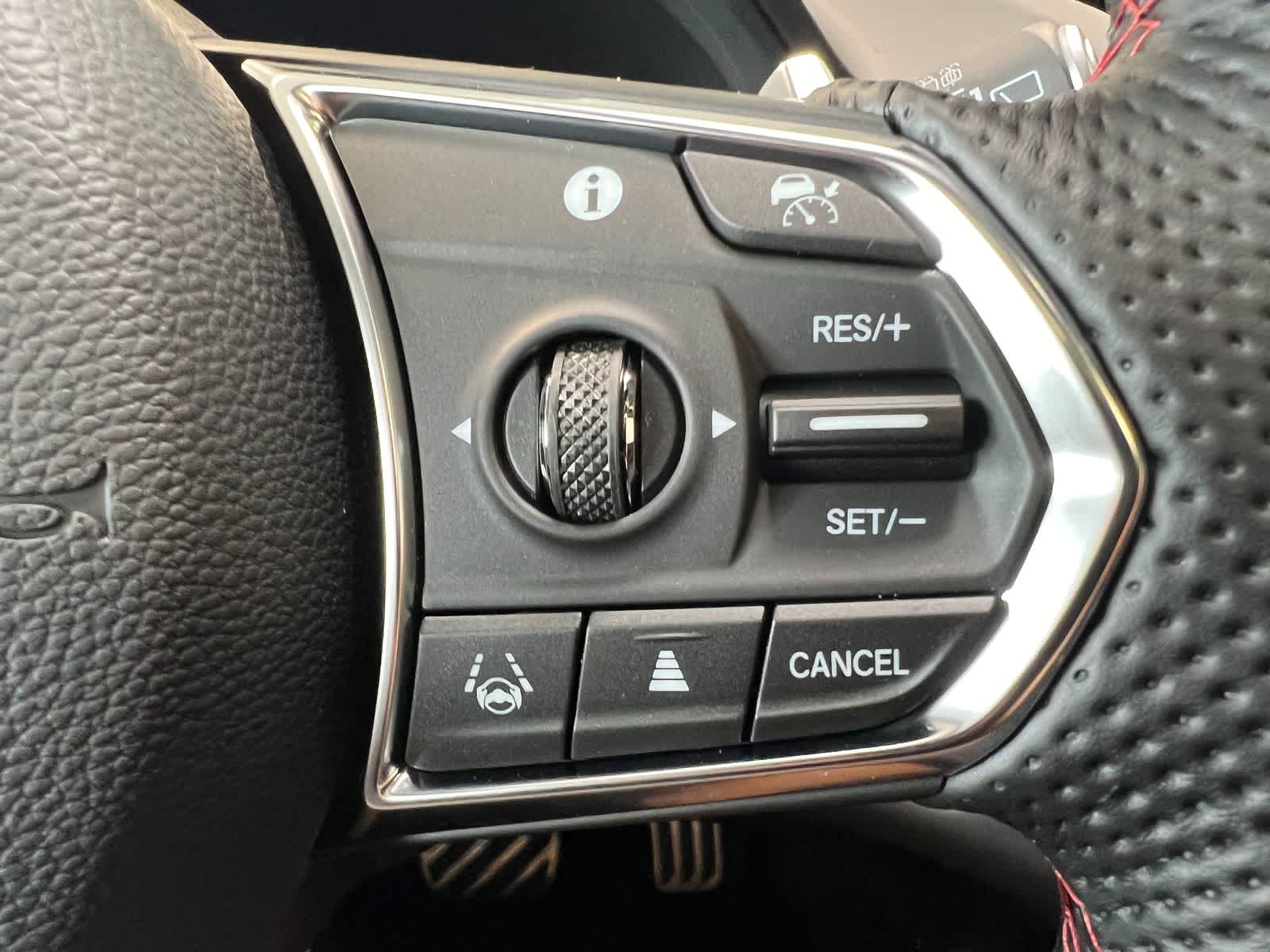 Thumbnail: 2026 Acura RDX - 22