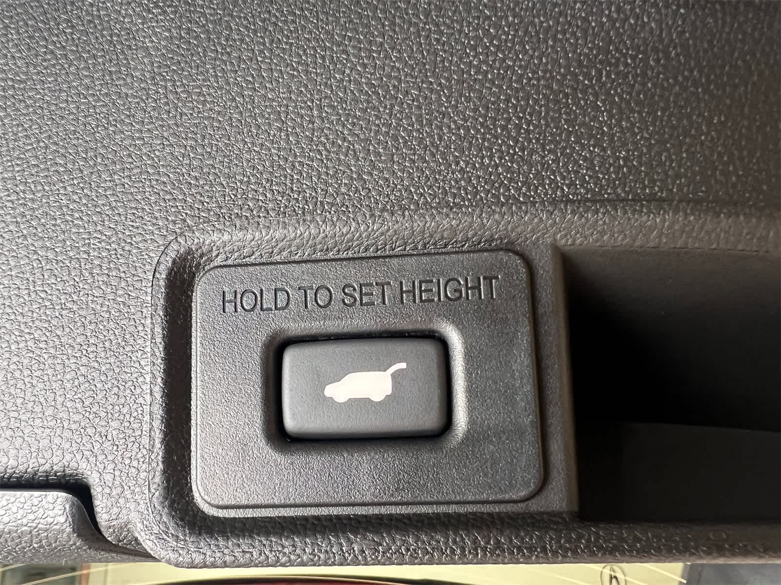 Thumbnail: 2026 Acura RDX - 34