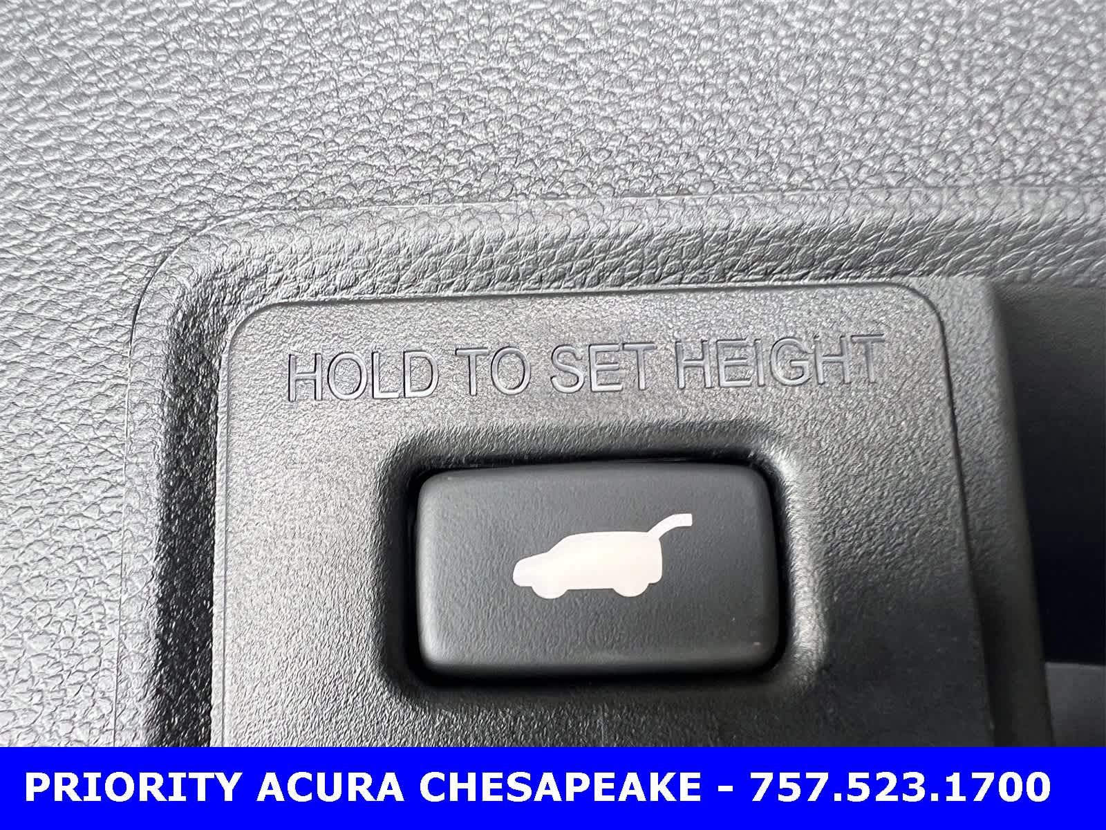 Thumbnail: 2026 Acura RDX - 33