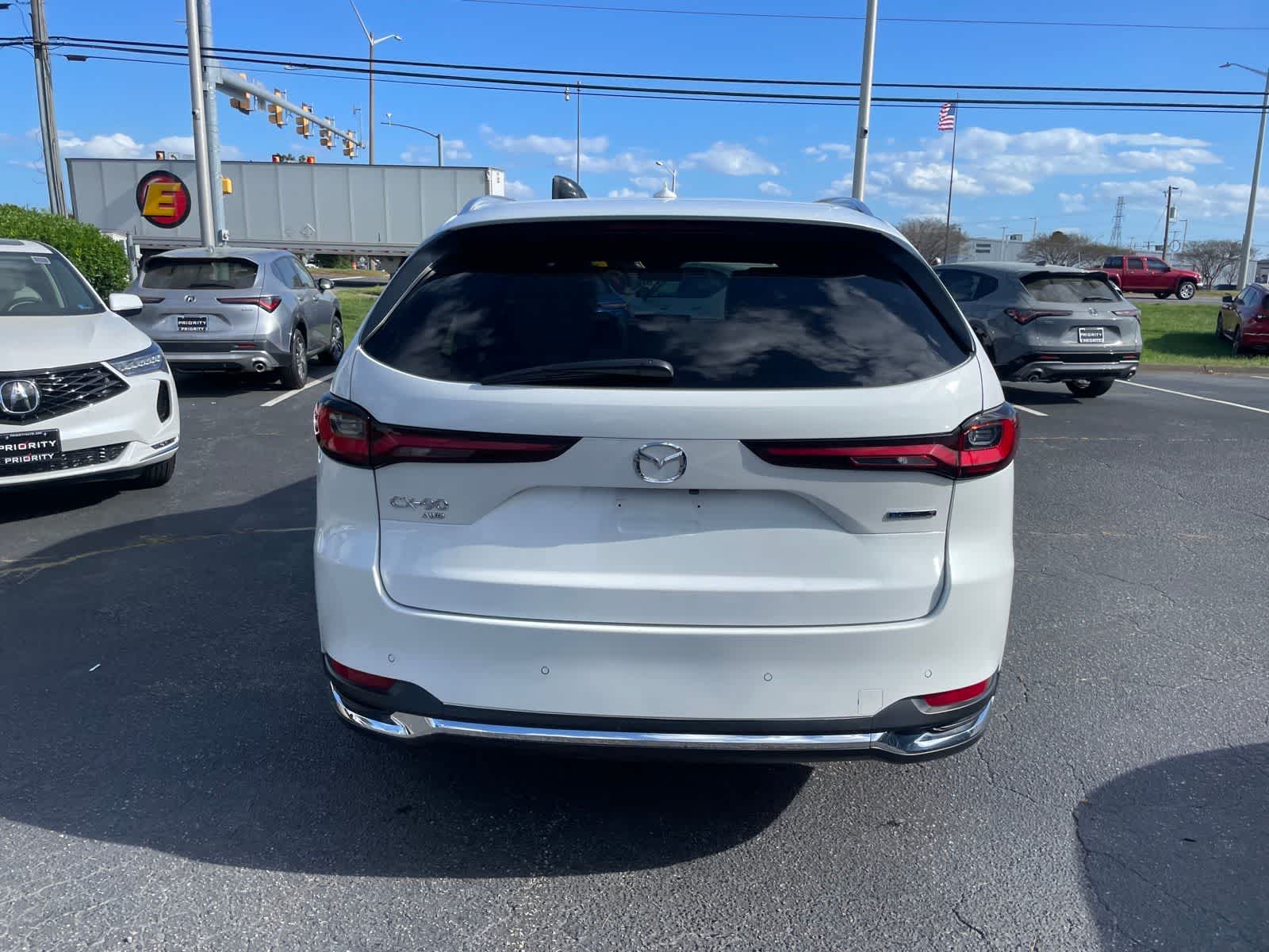 Thumbnail: 2024 Mazda CX-90 - 4