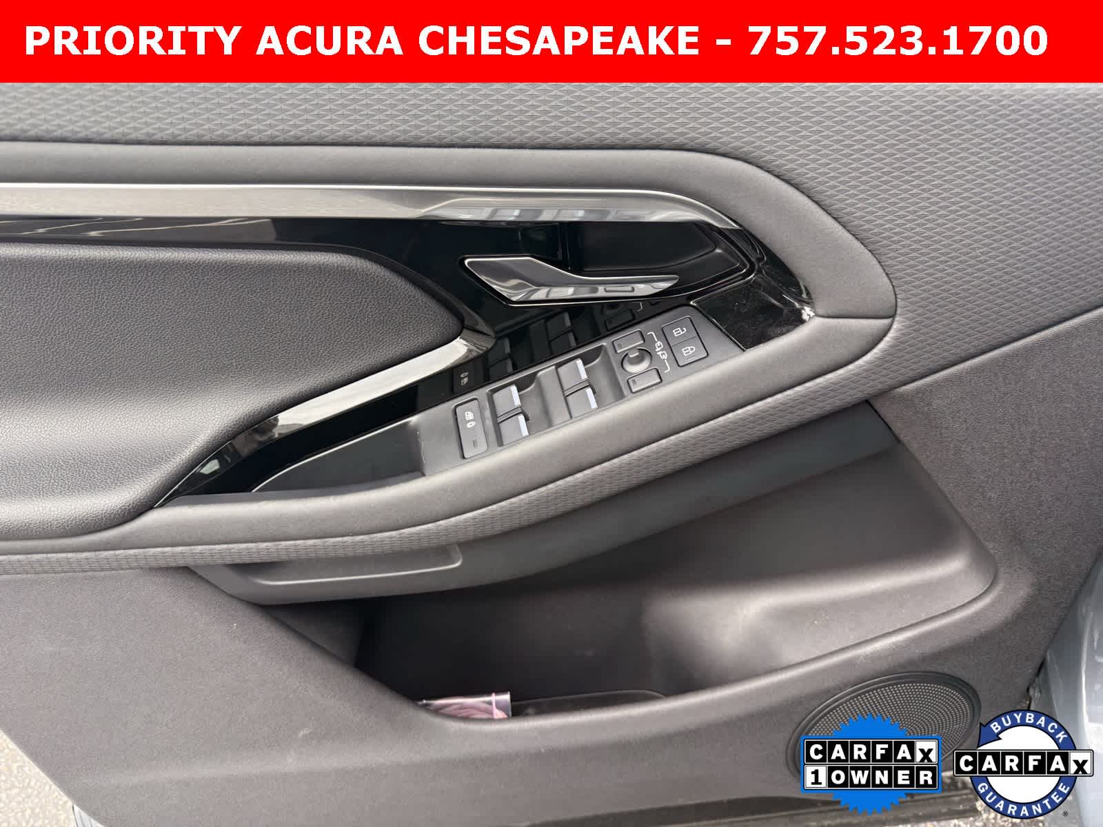 Thumbnail: 2023 Land Rover Range Rover Evoque - 16