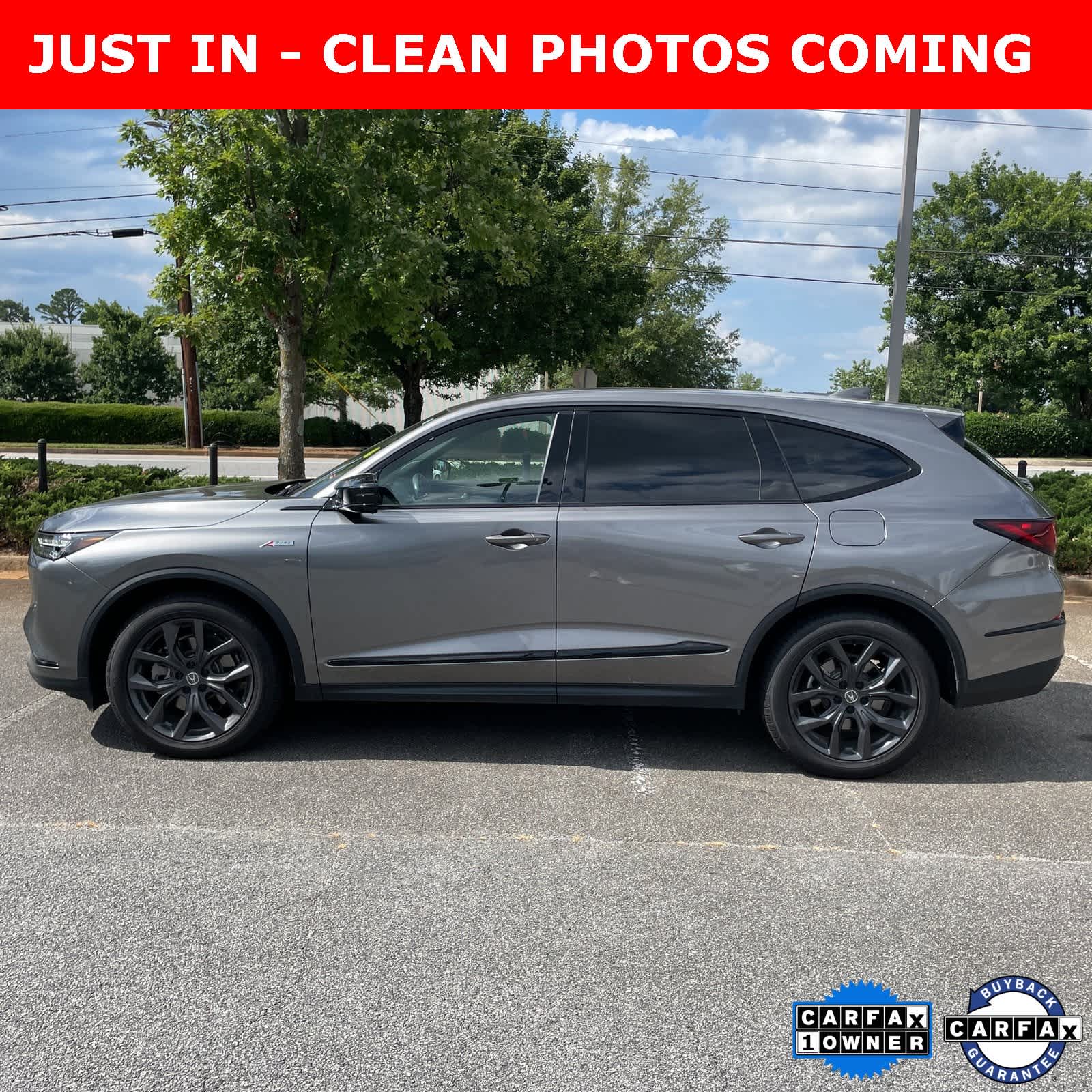 Thumbnail: 2022 Acura MDX - 2