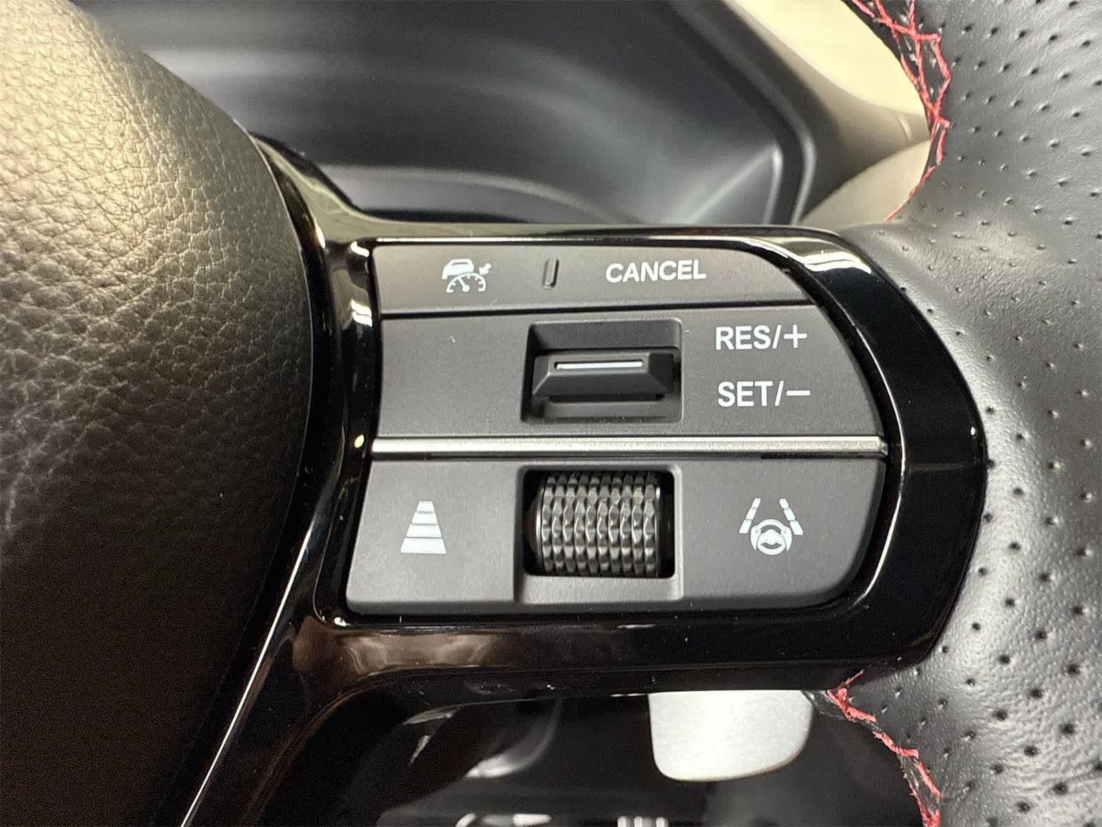 Thumbnail: 2026 Acura ADX - 23