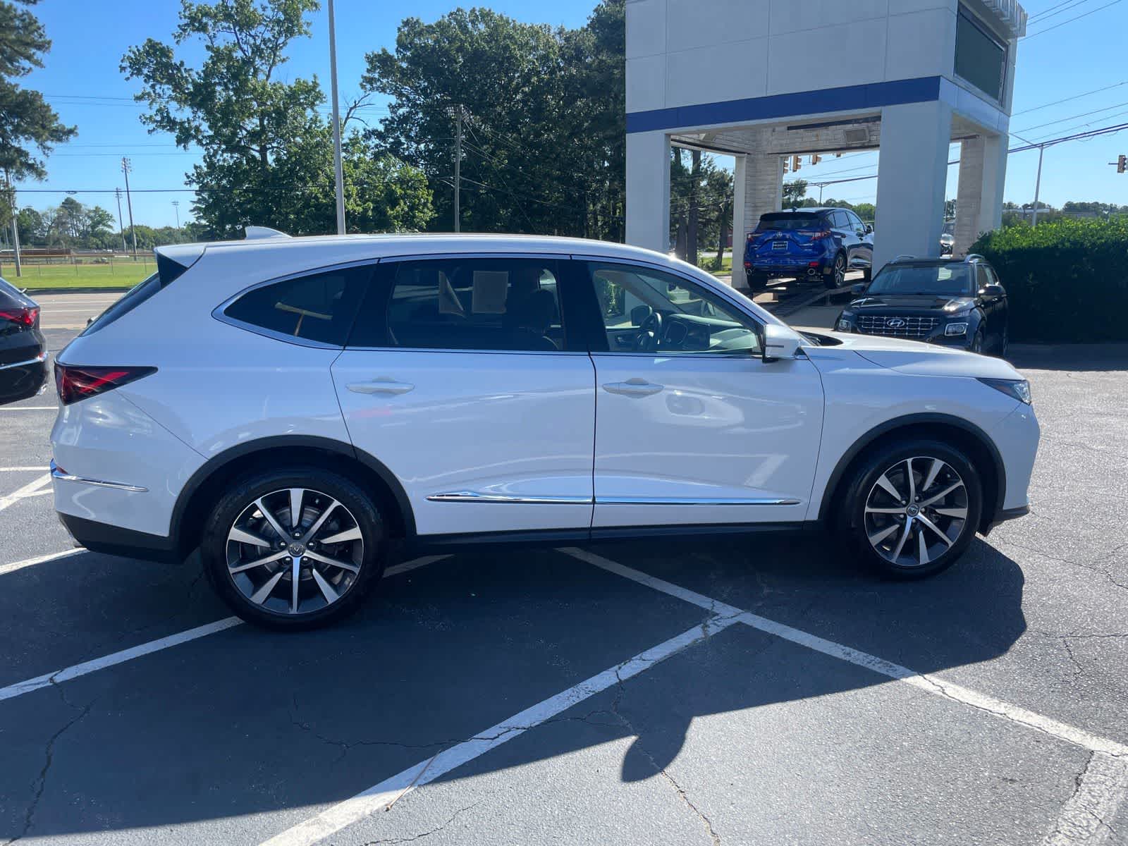 Thumbnail: 2025 Acura MDX - 6