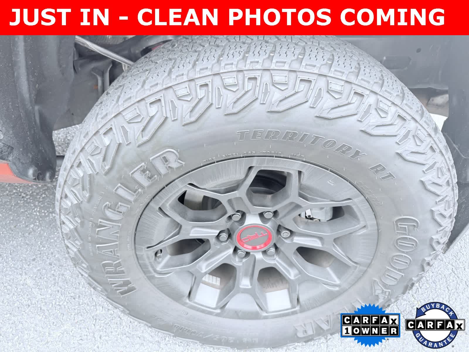 Thumbnail: 2024 Toyota Tacoma - 27