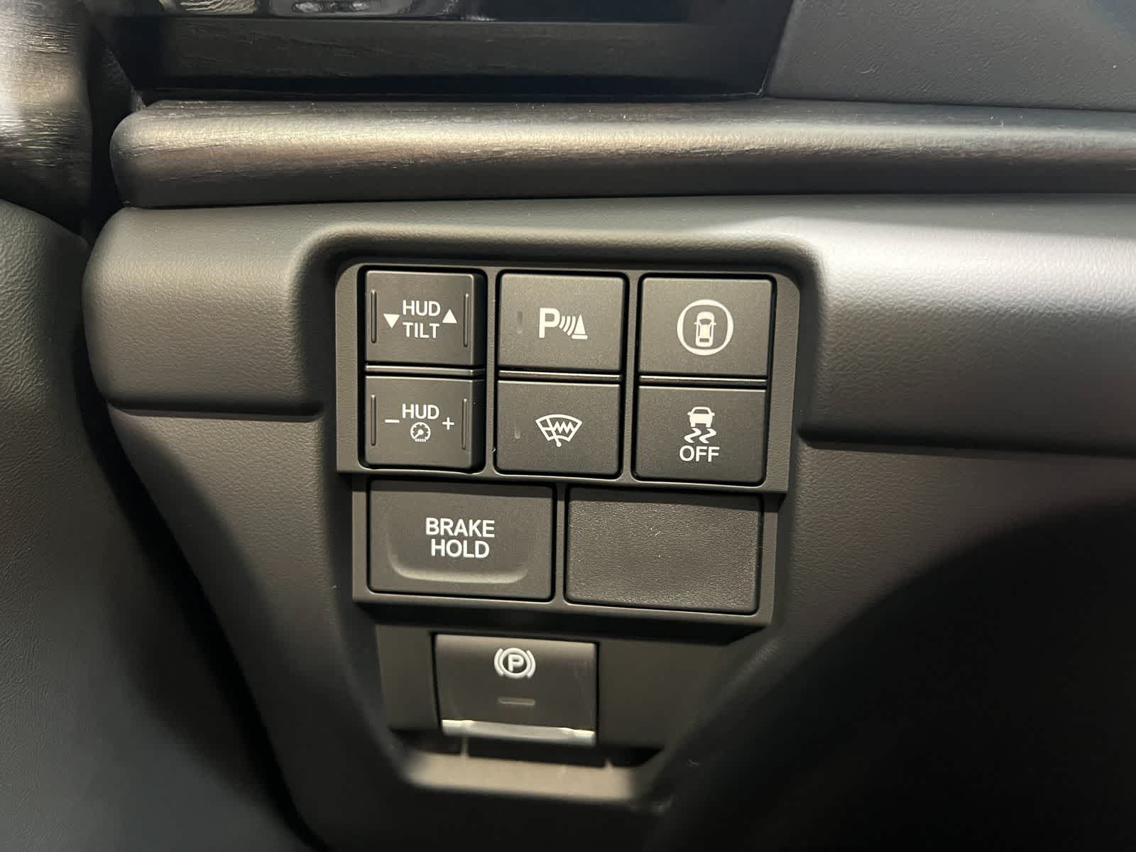 Thumbnail: 2025 Acura RDX - 19