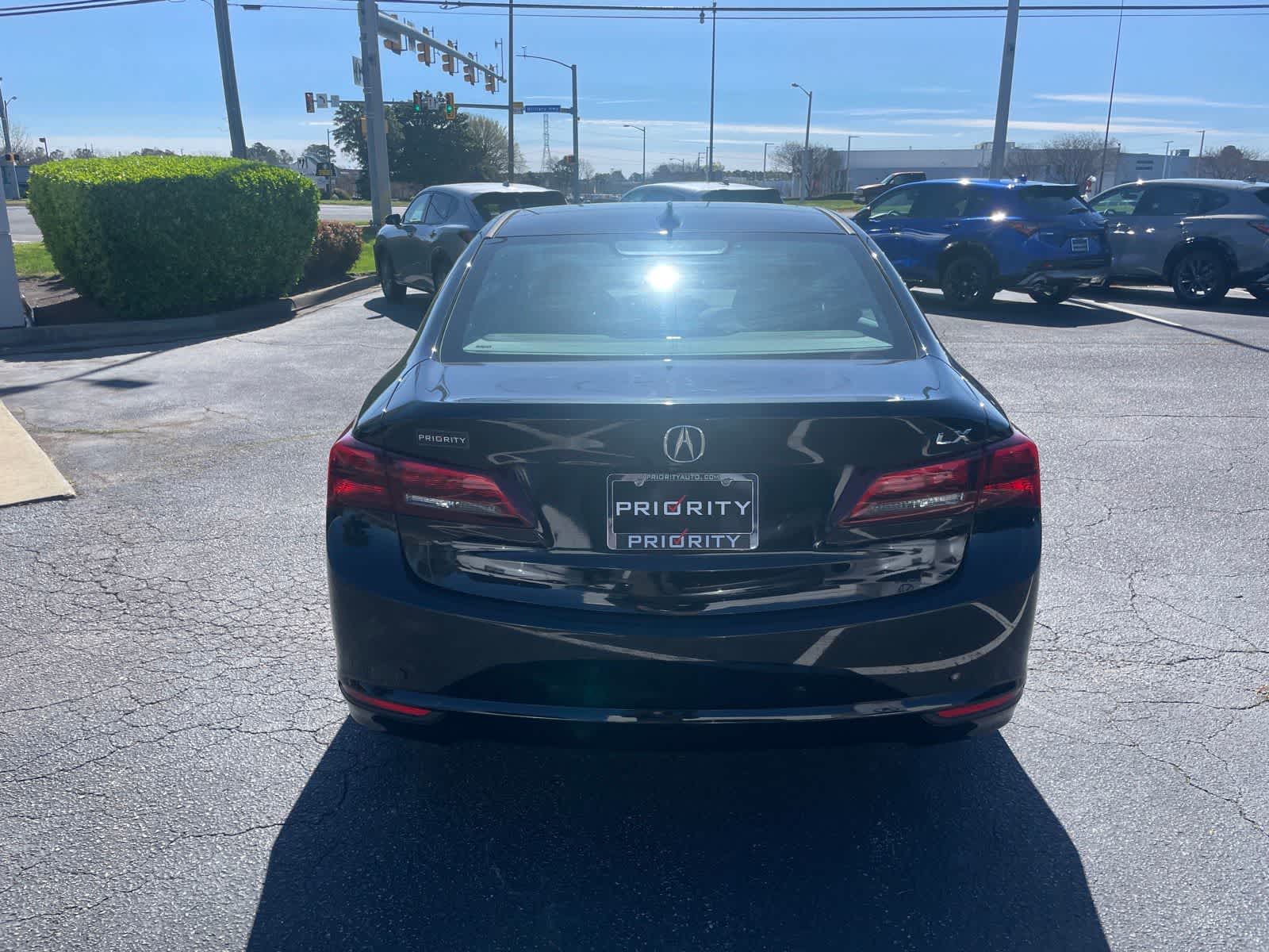 Thumbnail: 2017 Acura TLX - 4