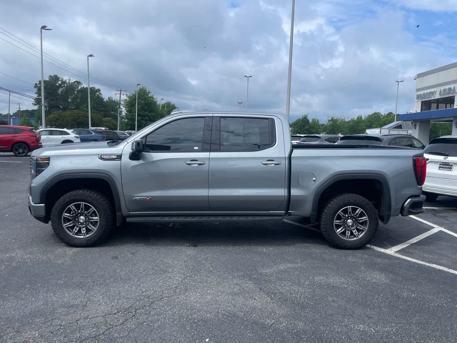 Thumbnail: 2024 GMC Sierra 1500 - 2