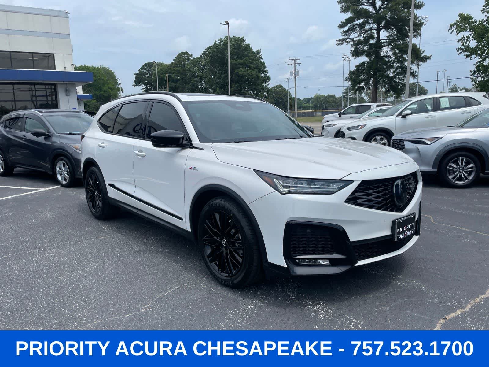 Thumbnail: 2025 Acura MDX - 6