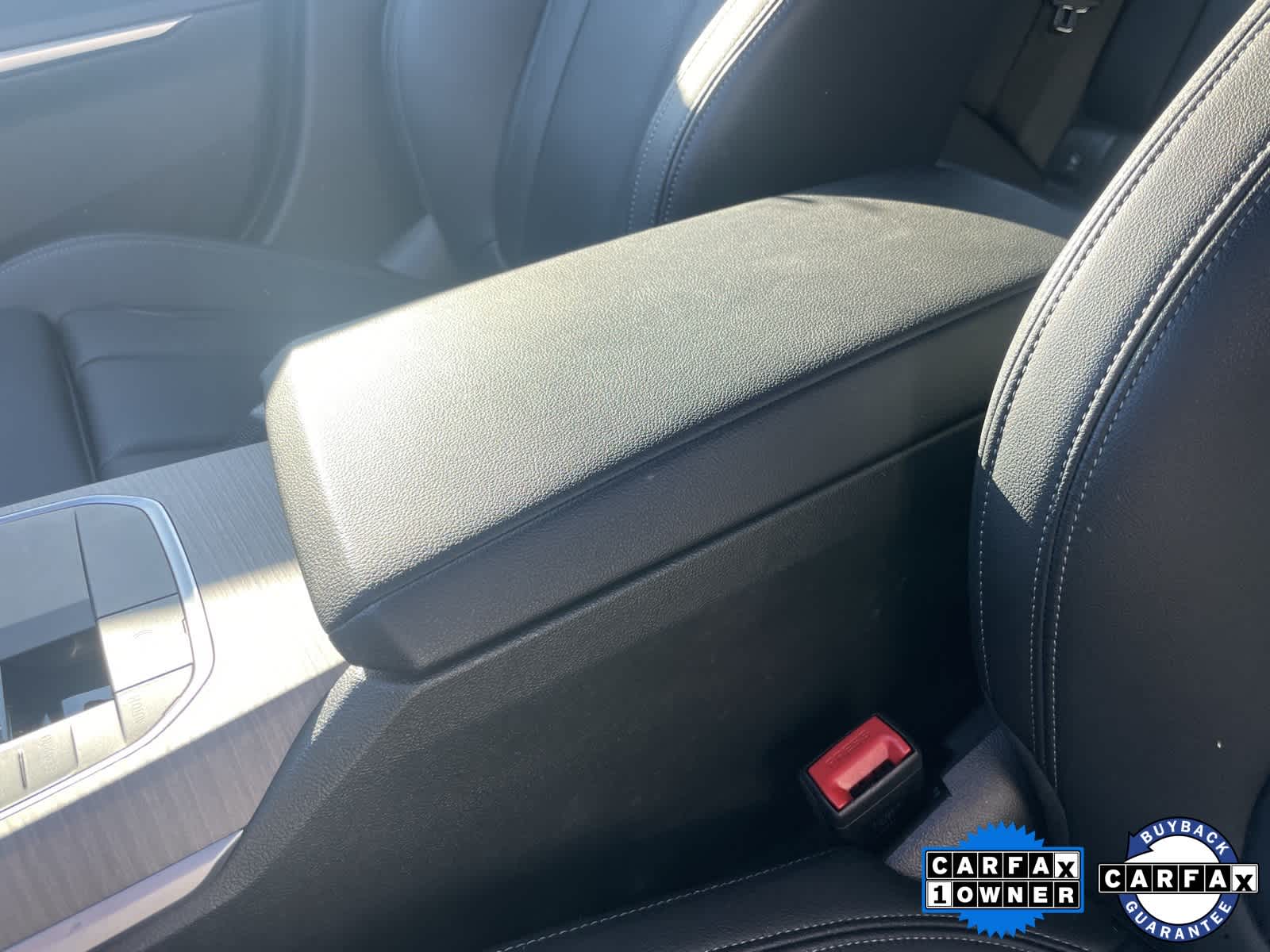 Thumbnail: 2025 BMW 3 Series - 21