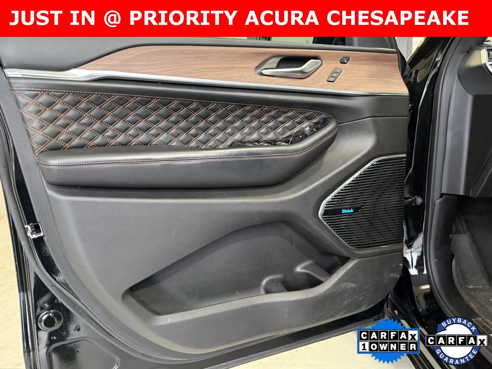 Thumbnail: 2023 Jeep Grand Cherokee - 10