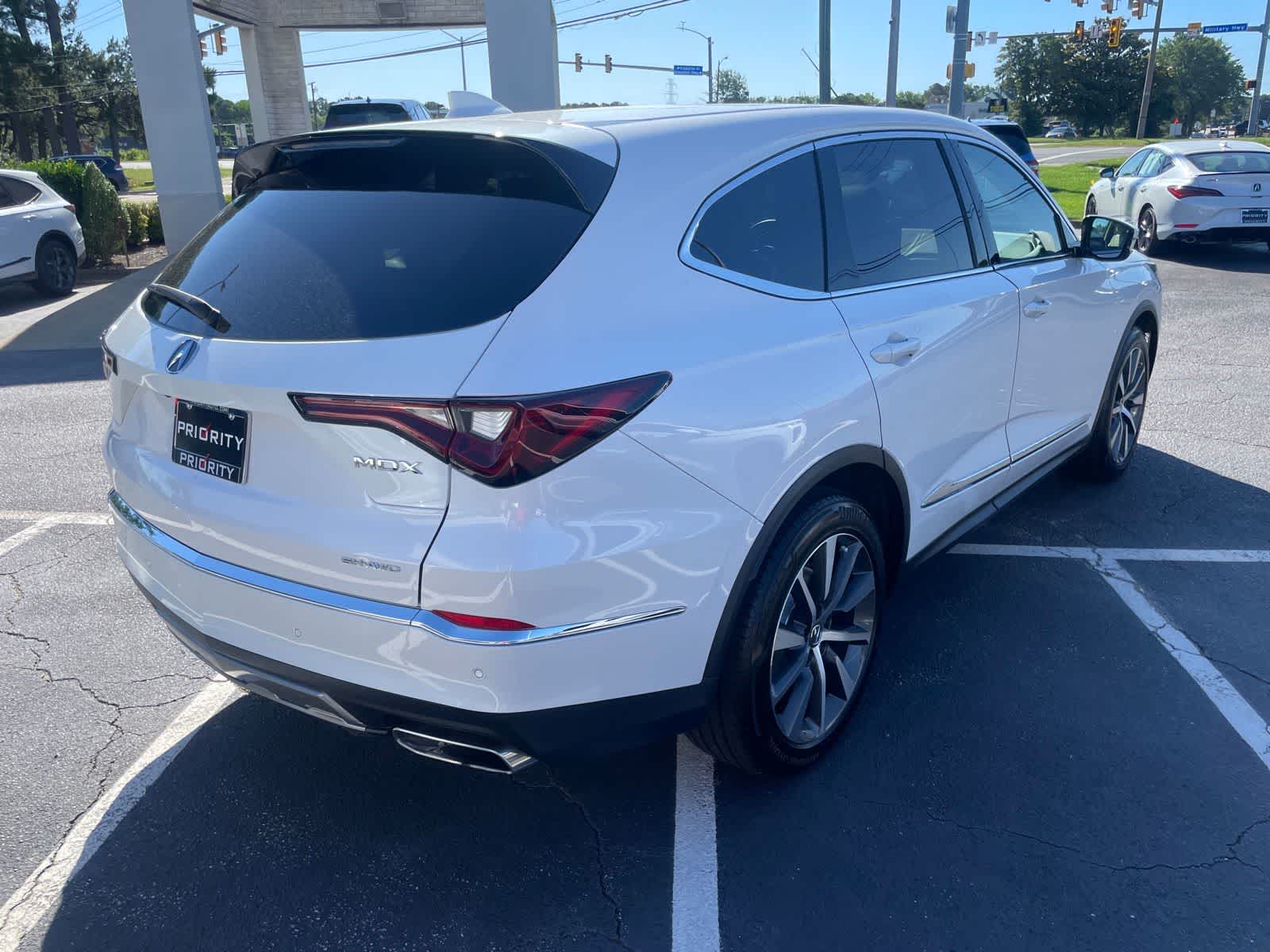Thumbnail: 2025 Acura MDX - 5