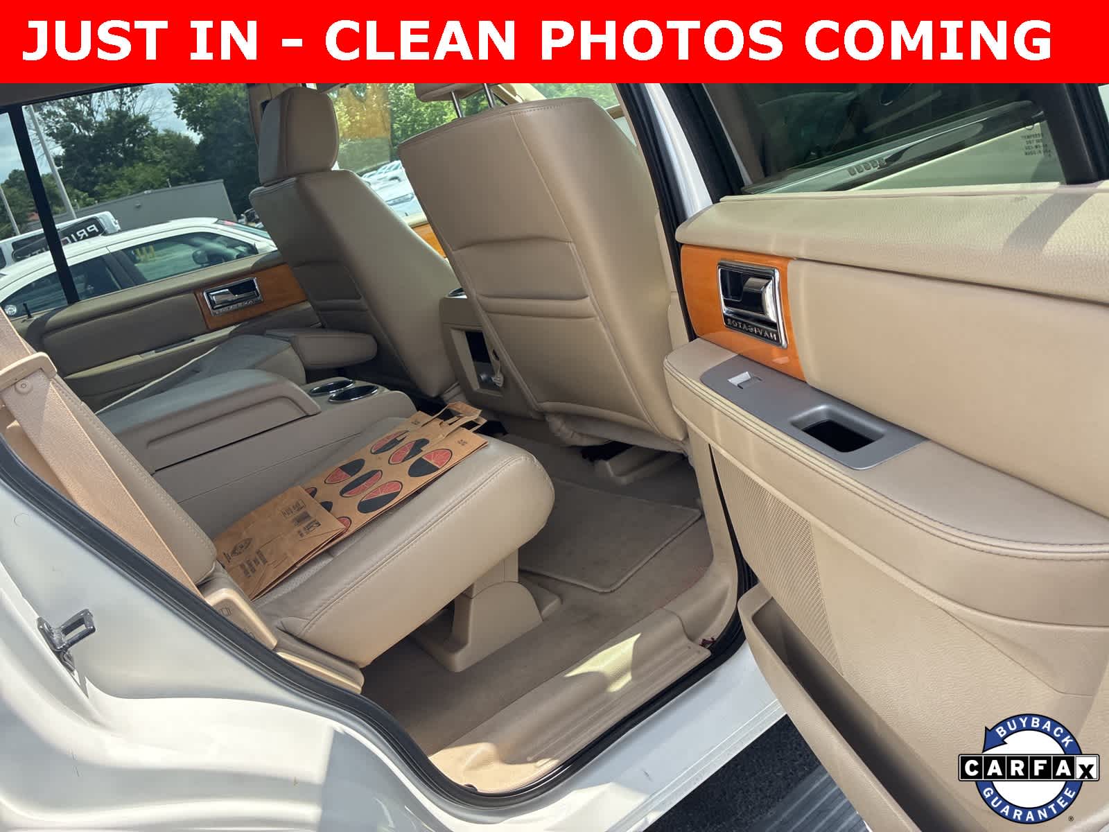 Thumbnail: 2008 Lincoln Navigator - 12