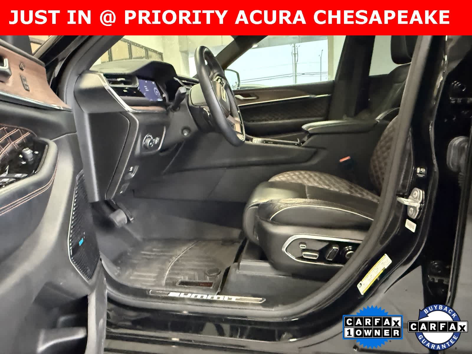 Thumbnail: 2023 Jeep Grand Cherokee - 11