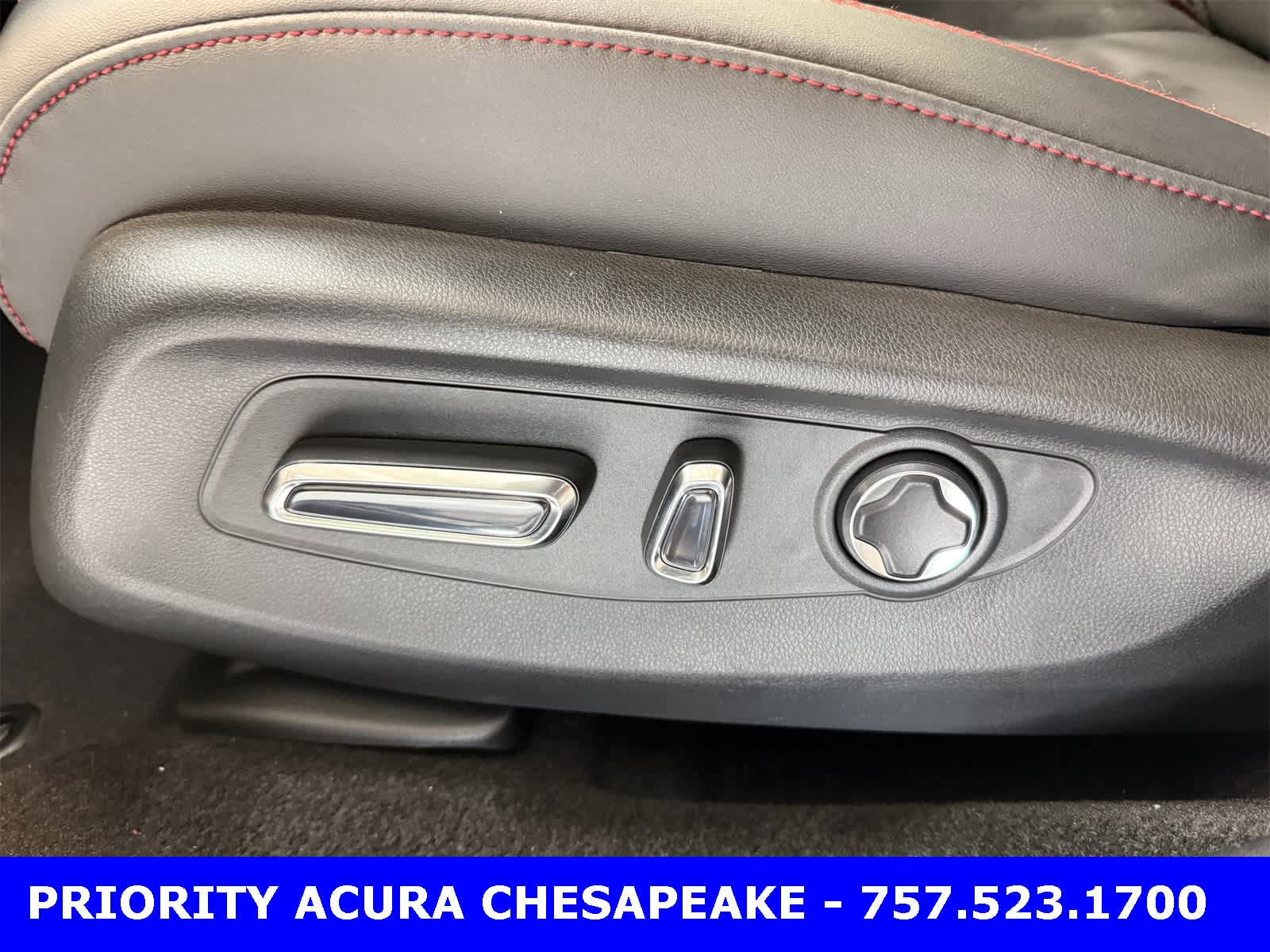 Thumbnail: 2025 Acura ADX - 16