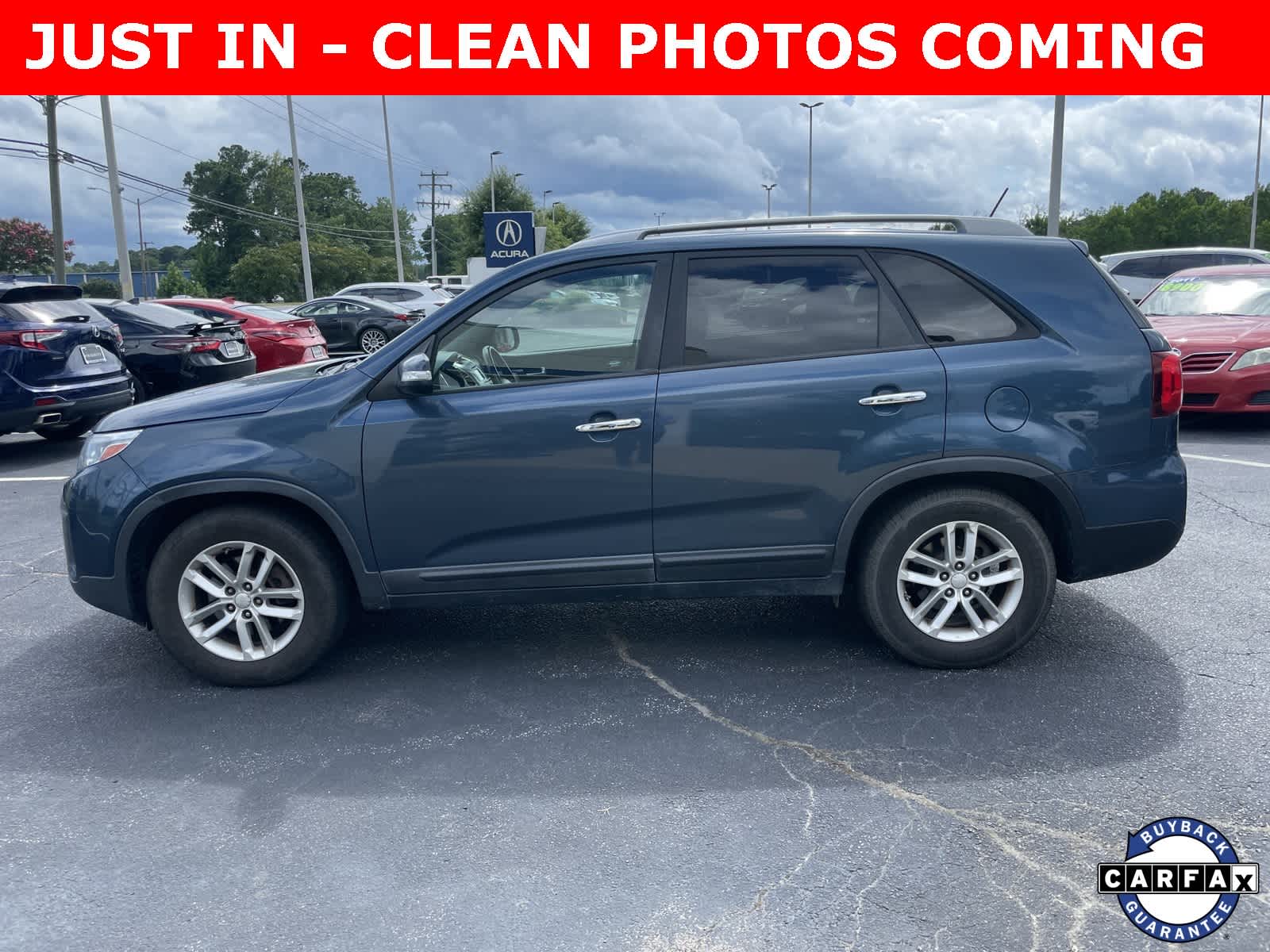 Thumbnail: 2014 Kia Sorento - 2