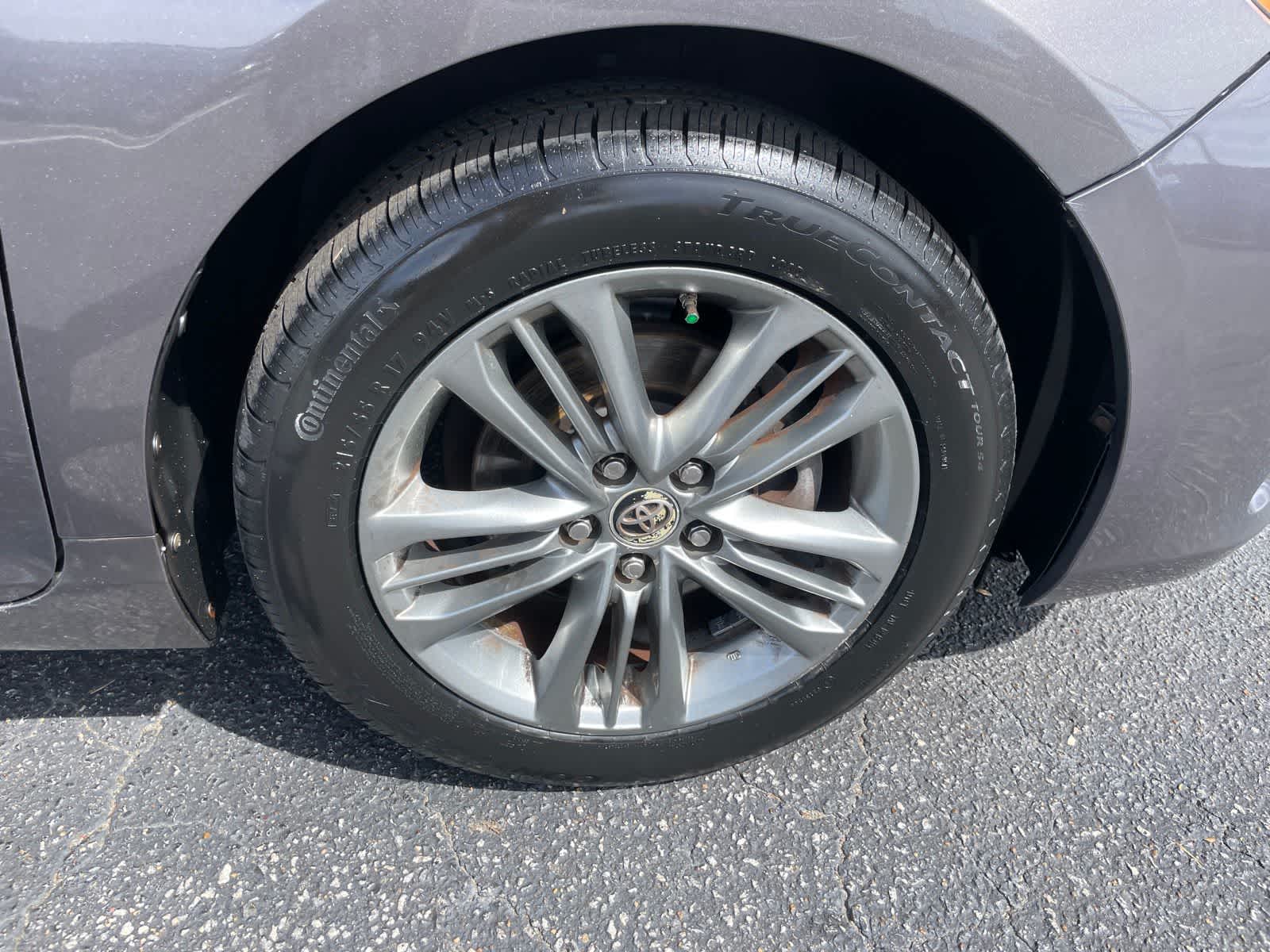 Thumbnail: 2015 Toyota Camry - 22