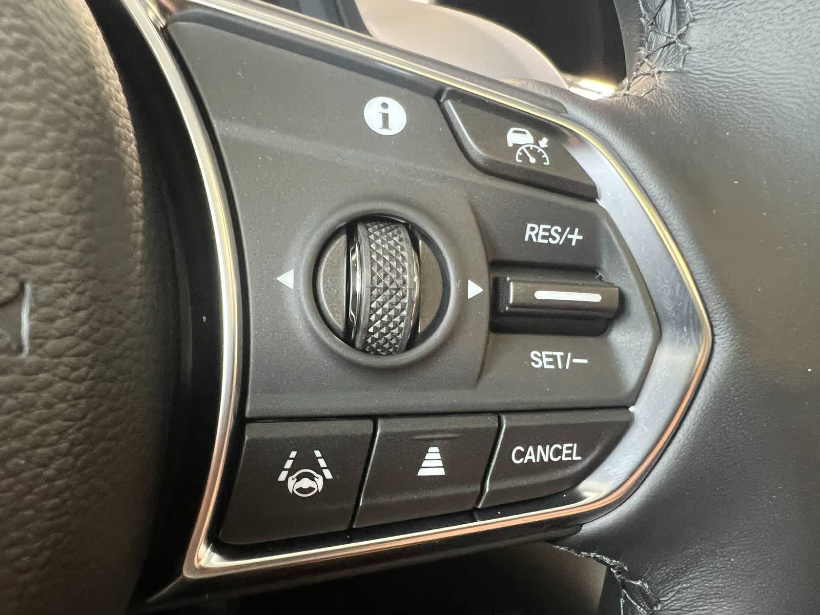 Thumbnail: 2026 Acura RDX - 21