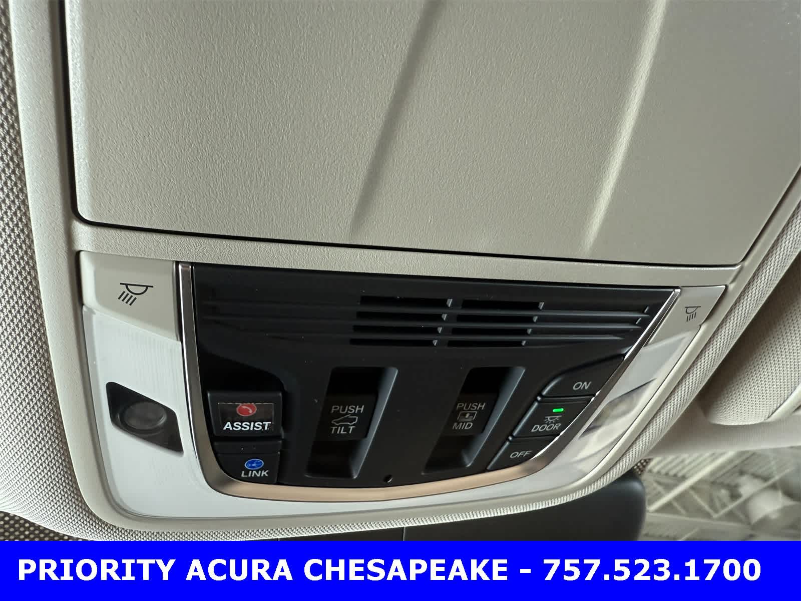 Thumbnail: 2026 Acura RDX - 19