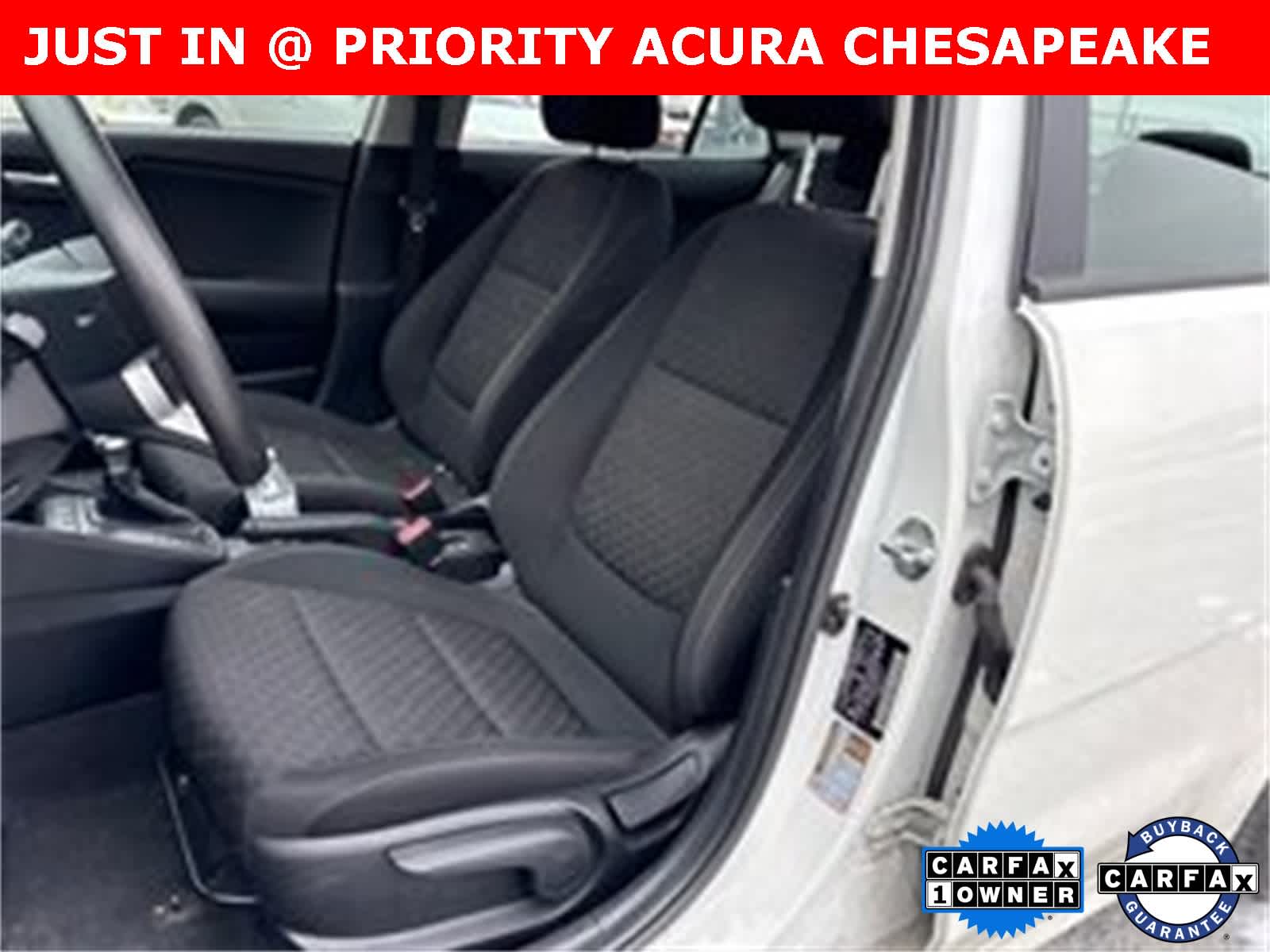 Thumbnail: 2023 Kia Rio - 9