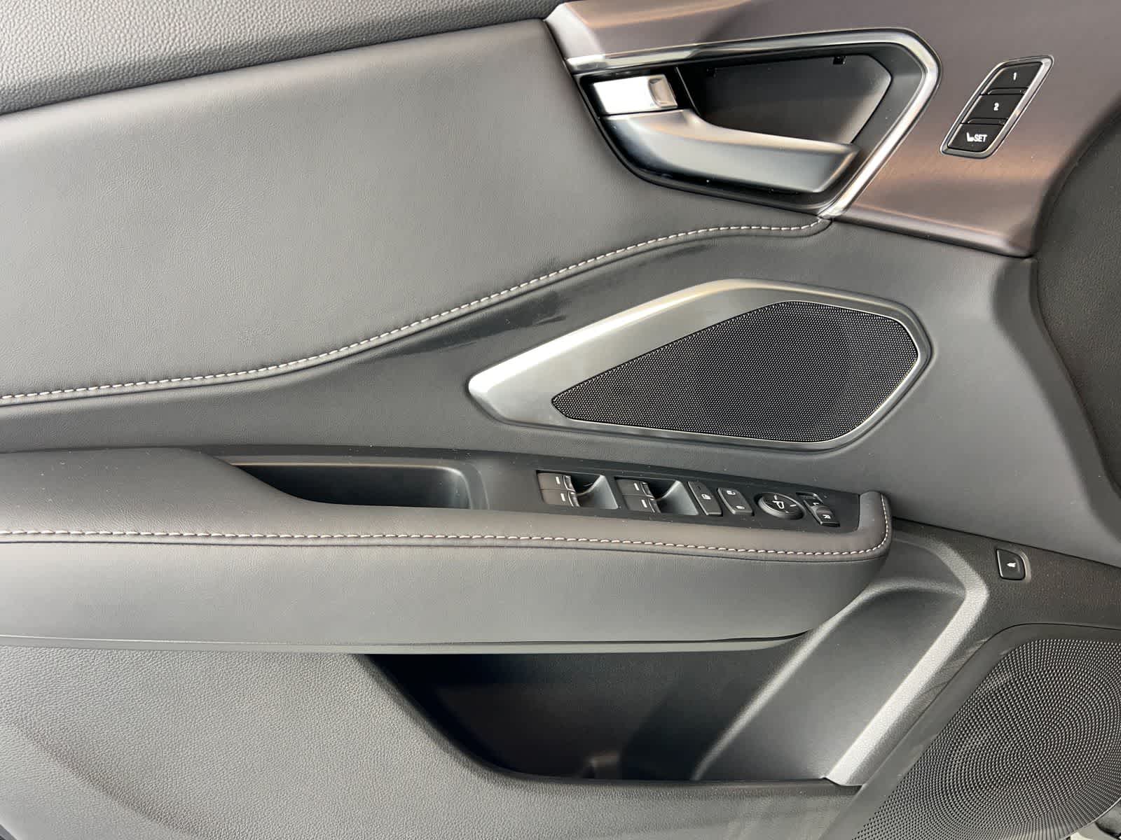 Thumbnail: 2026 Acura RDX - 15