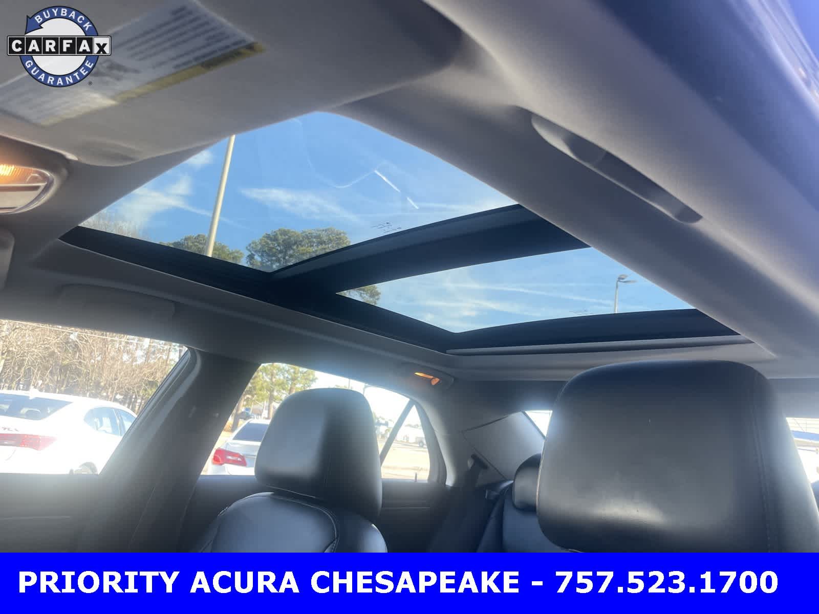 Thumbnail: 2015 Chrysler 300 - 24