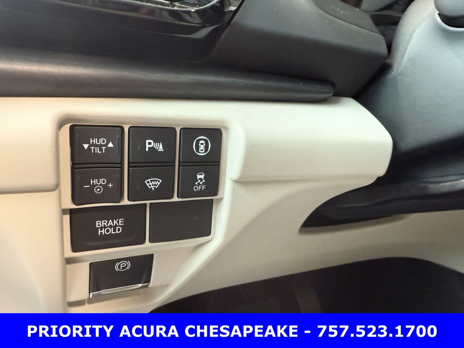 Thumbnail: 2026 Acura RDX - 16