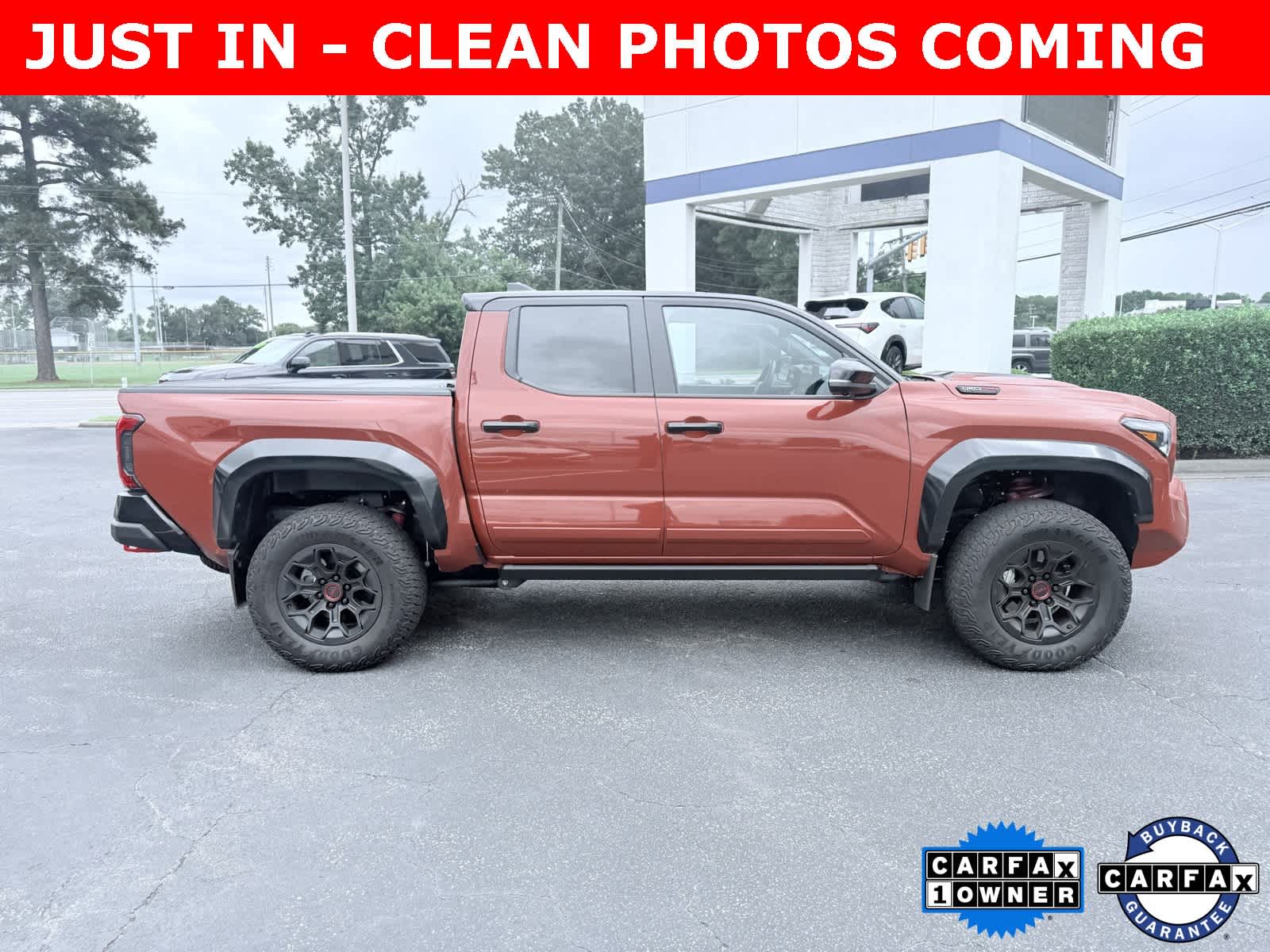 Thumbnail: 2024 Toyota Tacoma - 6