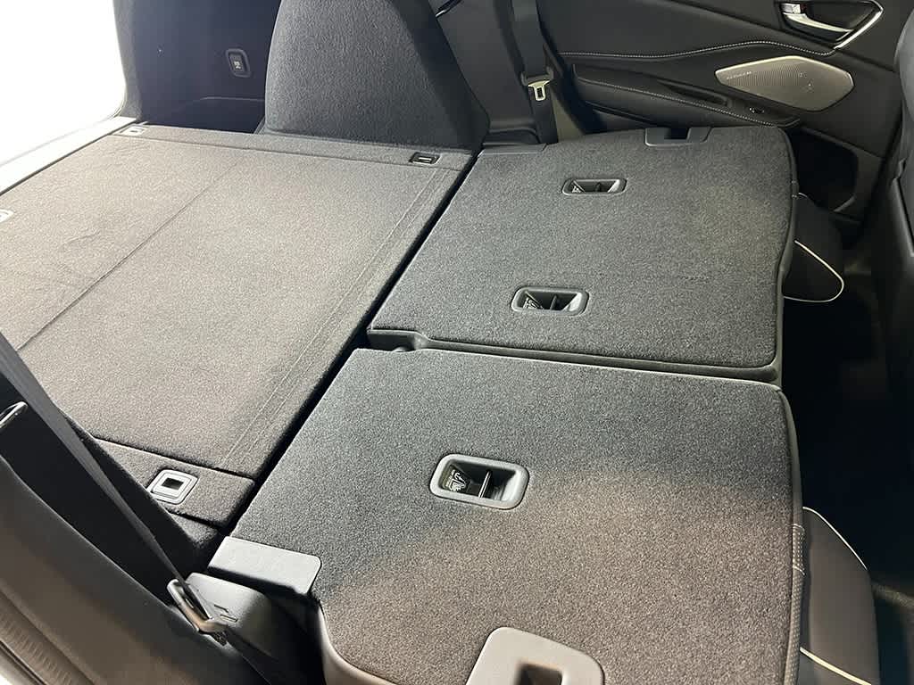 Thumbnail: 2026 Acura RDX - 38