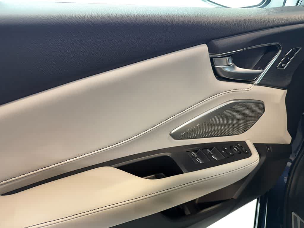 Thumbnail: 2026 Acura RDX - 18