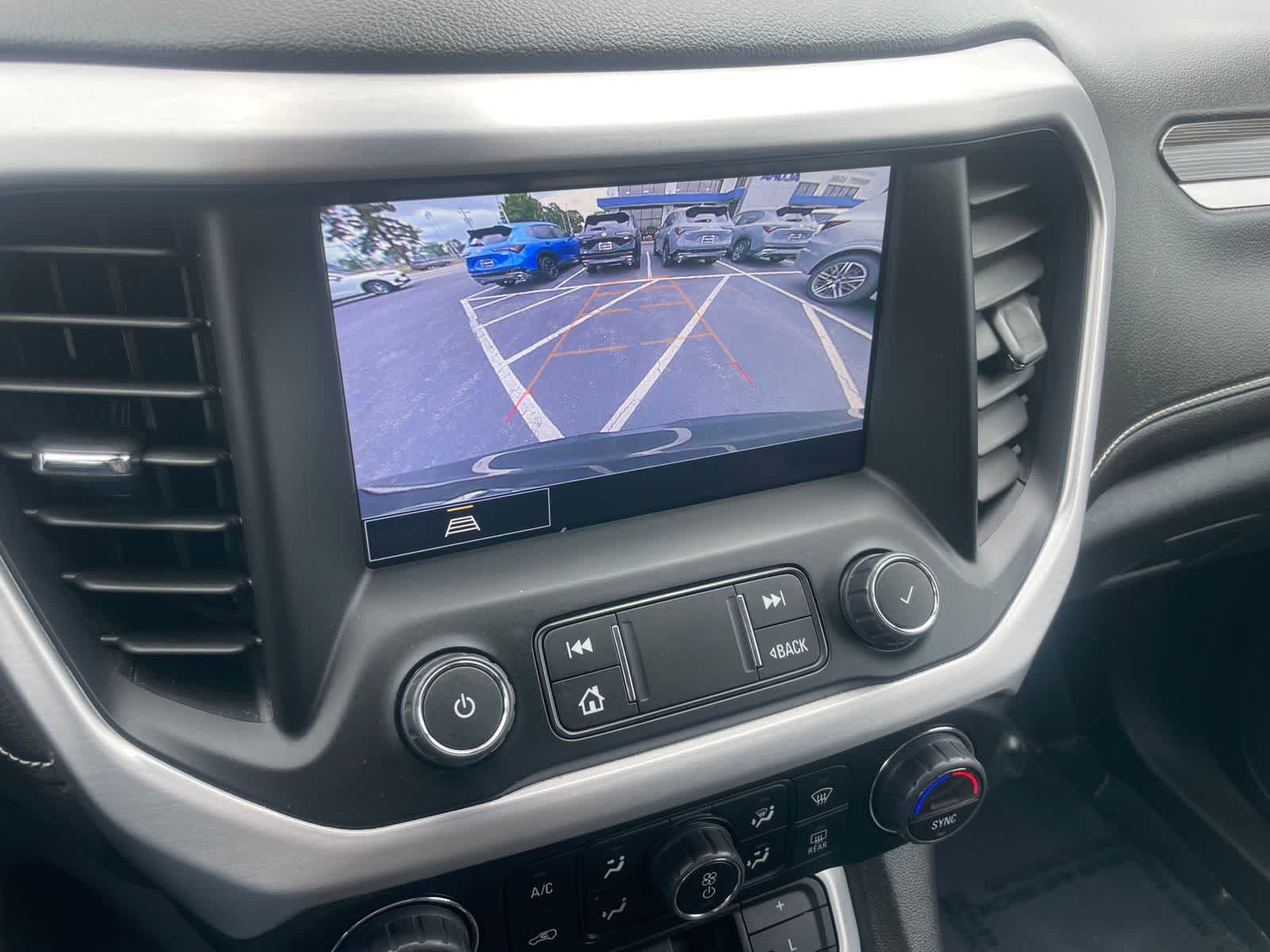 Thumbnail: 2023 GMC Acadia - 14
