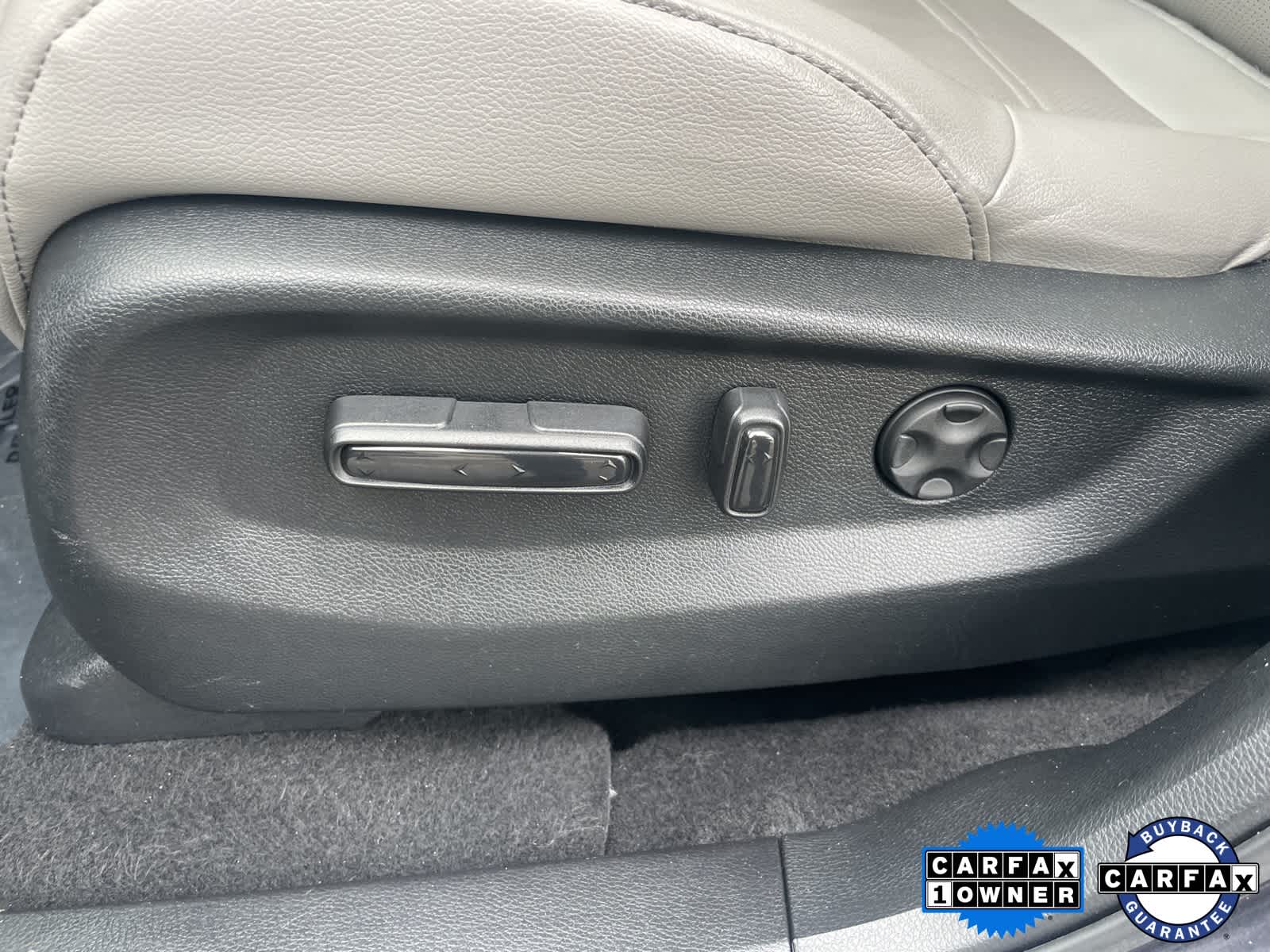 Thumbnail: 2017 Honda CR-V - 10