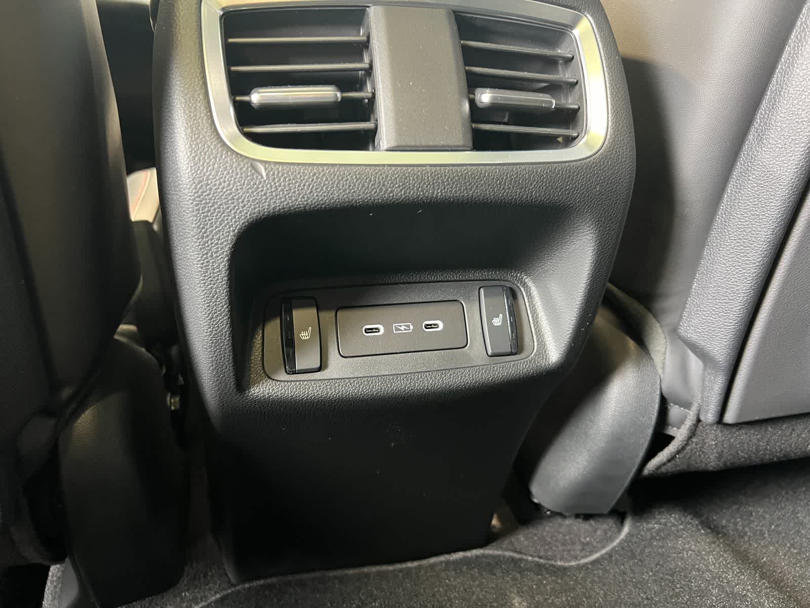 Thumbnail: 2026 Acura RDX - 33