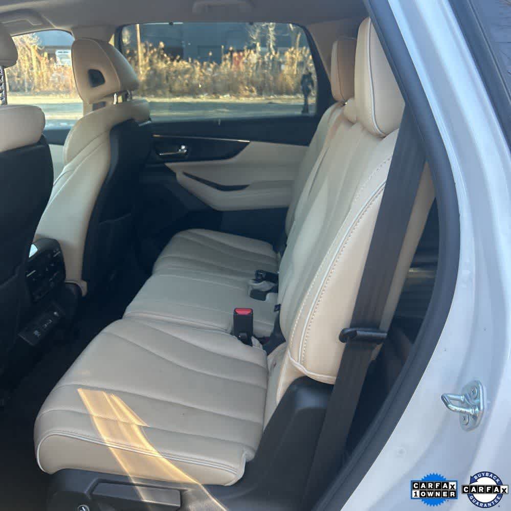 Thumbnail: 2023 Acura MDX - 17