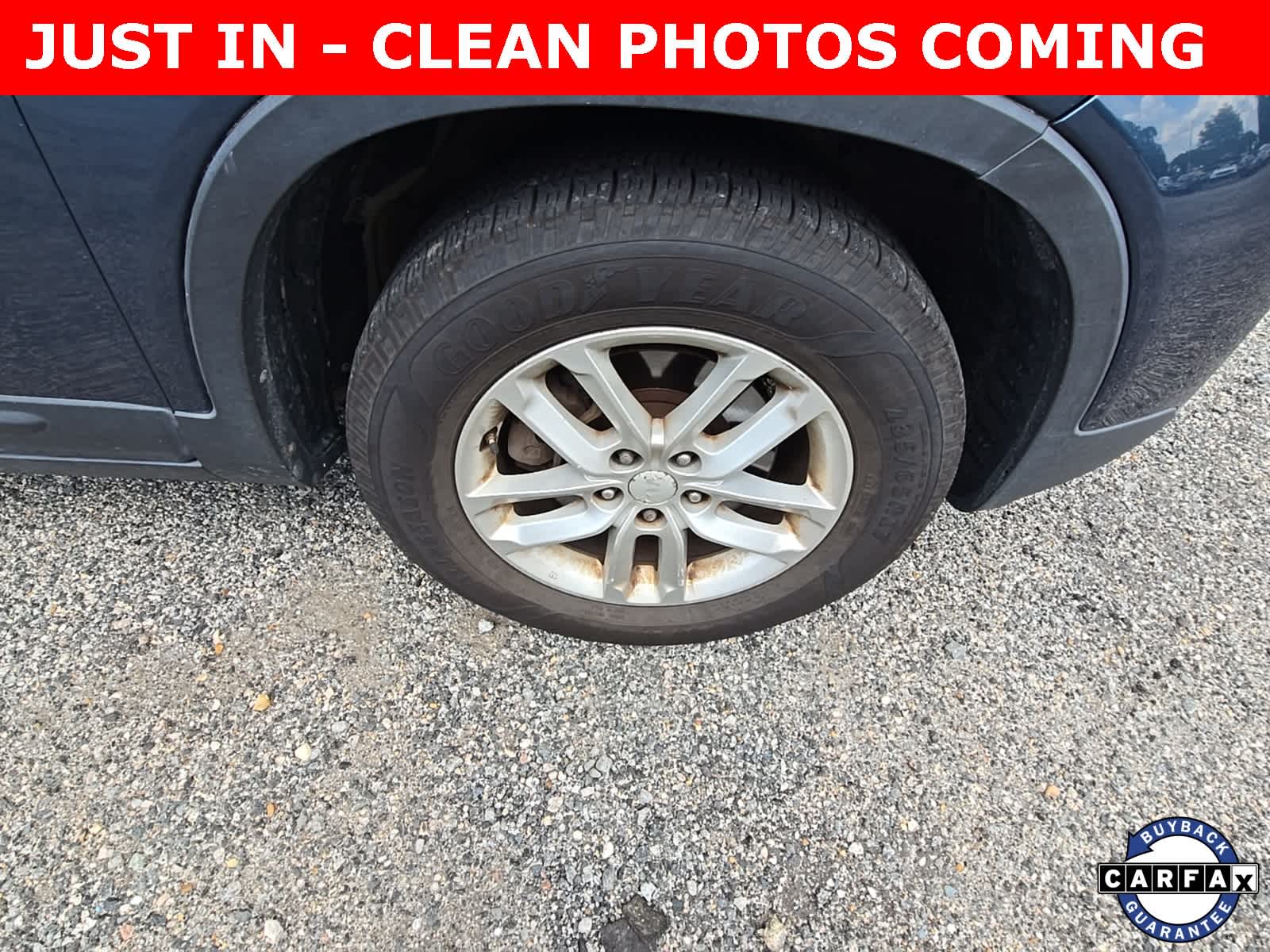 Thumbnail: 2014 Kia Sorento - 11