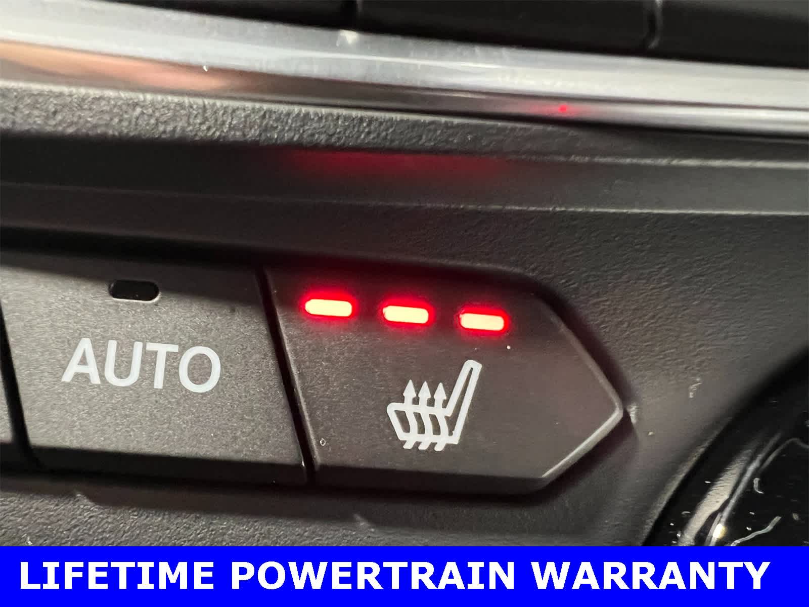 Thumbnail: 2025 Acura TLX - 21